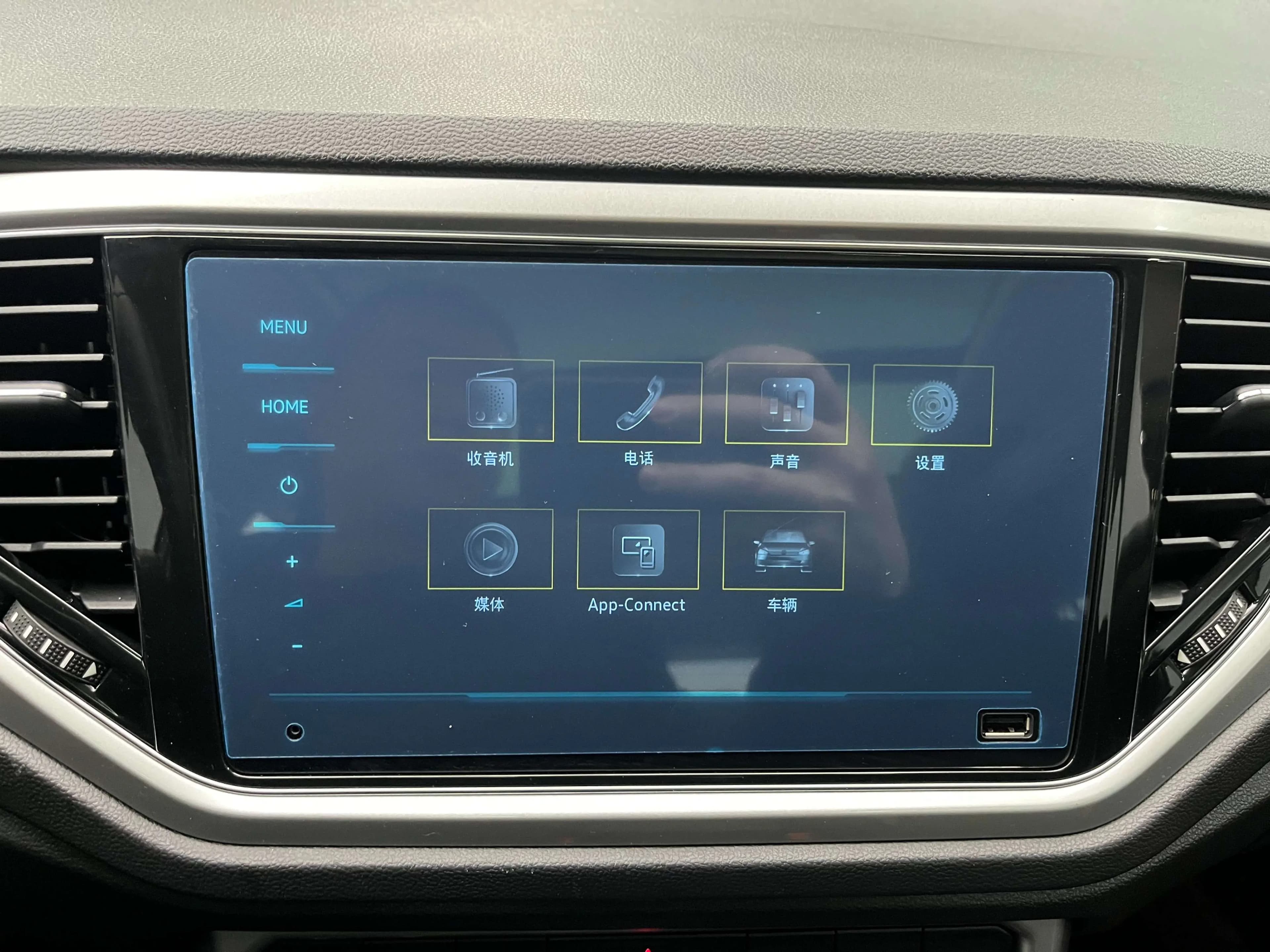 Volkswagen T-Roc 2022 г. 17111 км. — фото 9