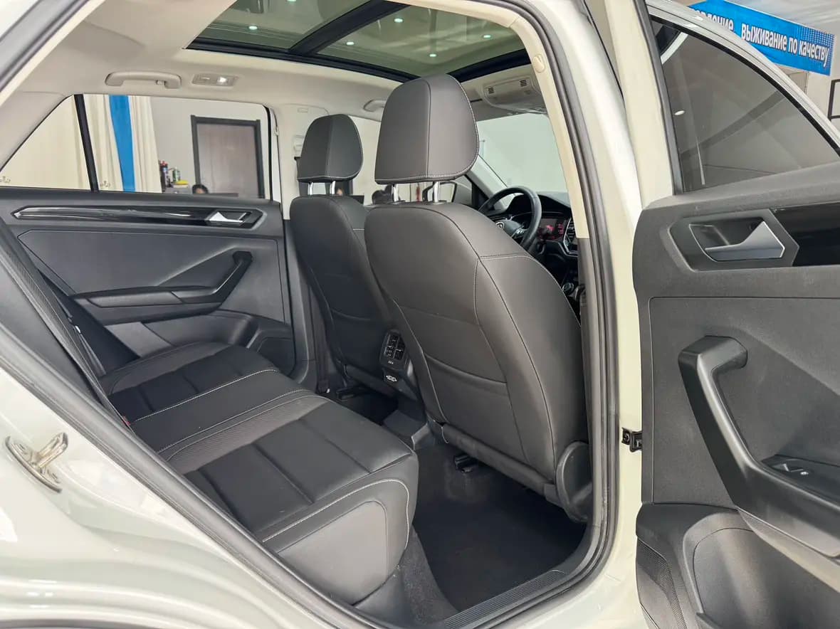 Volkswagen T-Roc 2022 г. 15110 км. — фото 19