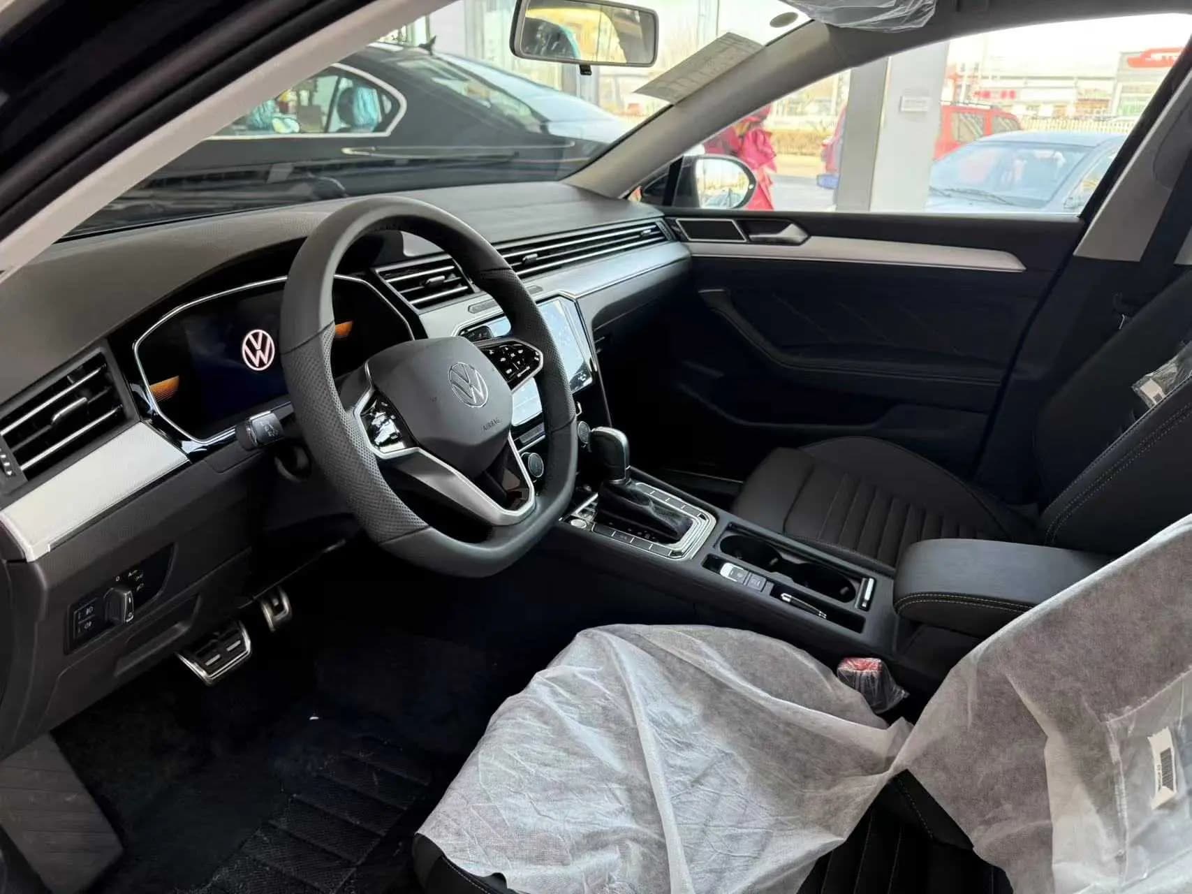 Volkswagen Magotan 2.0 TSI DSG (220 л.с.) 2025 г. 101 км — фото 8