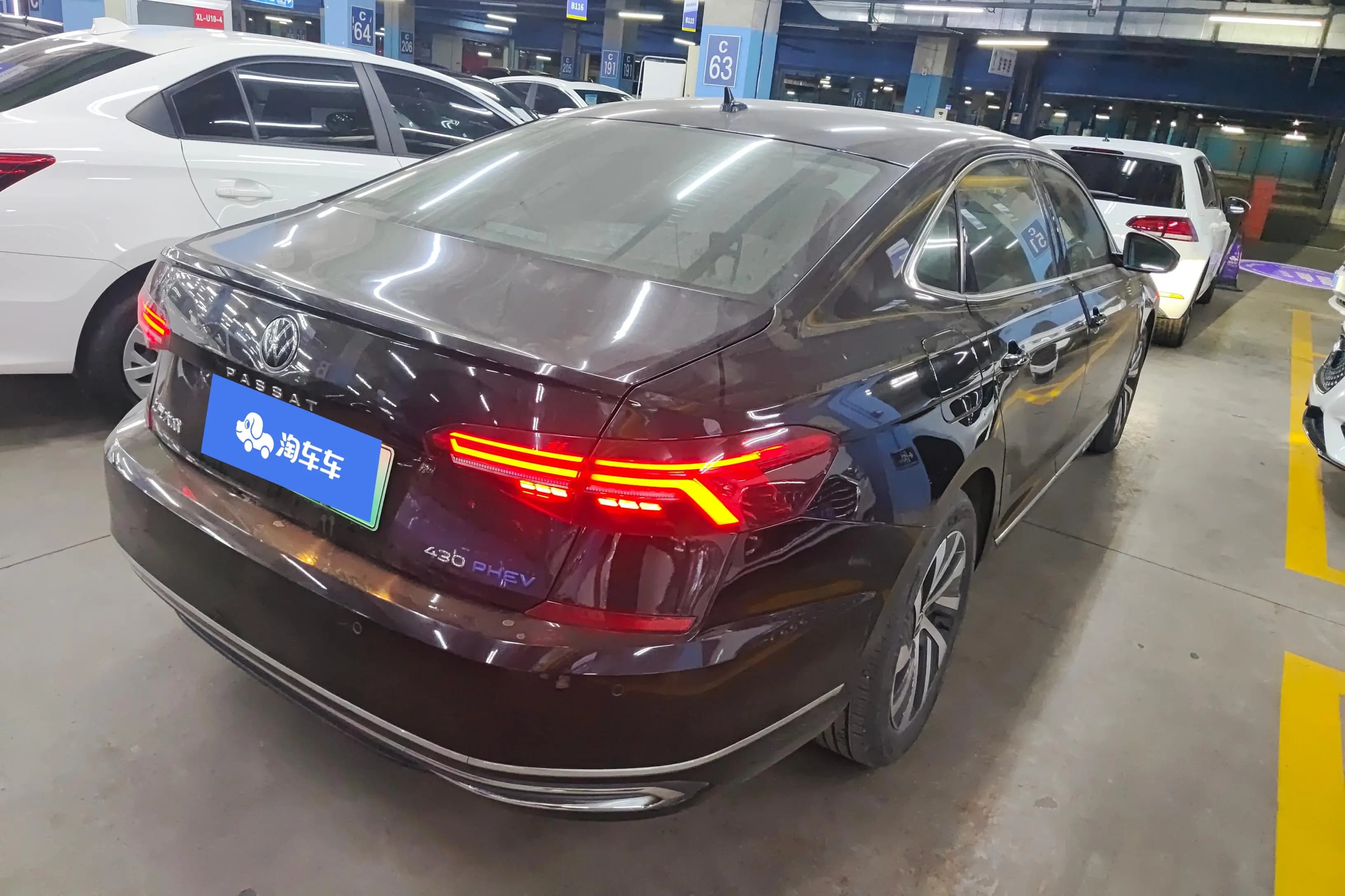 Volkswagen Passat PHEV 2021 г. 81981 км. — фото 3