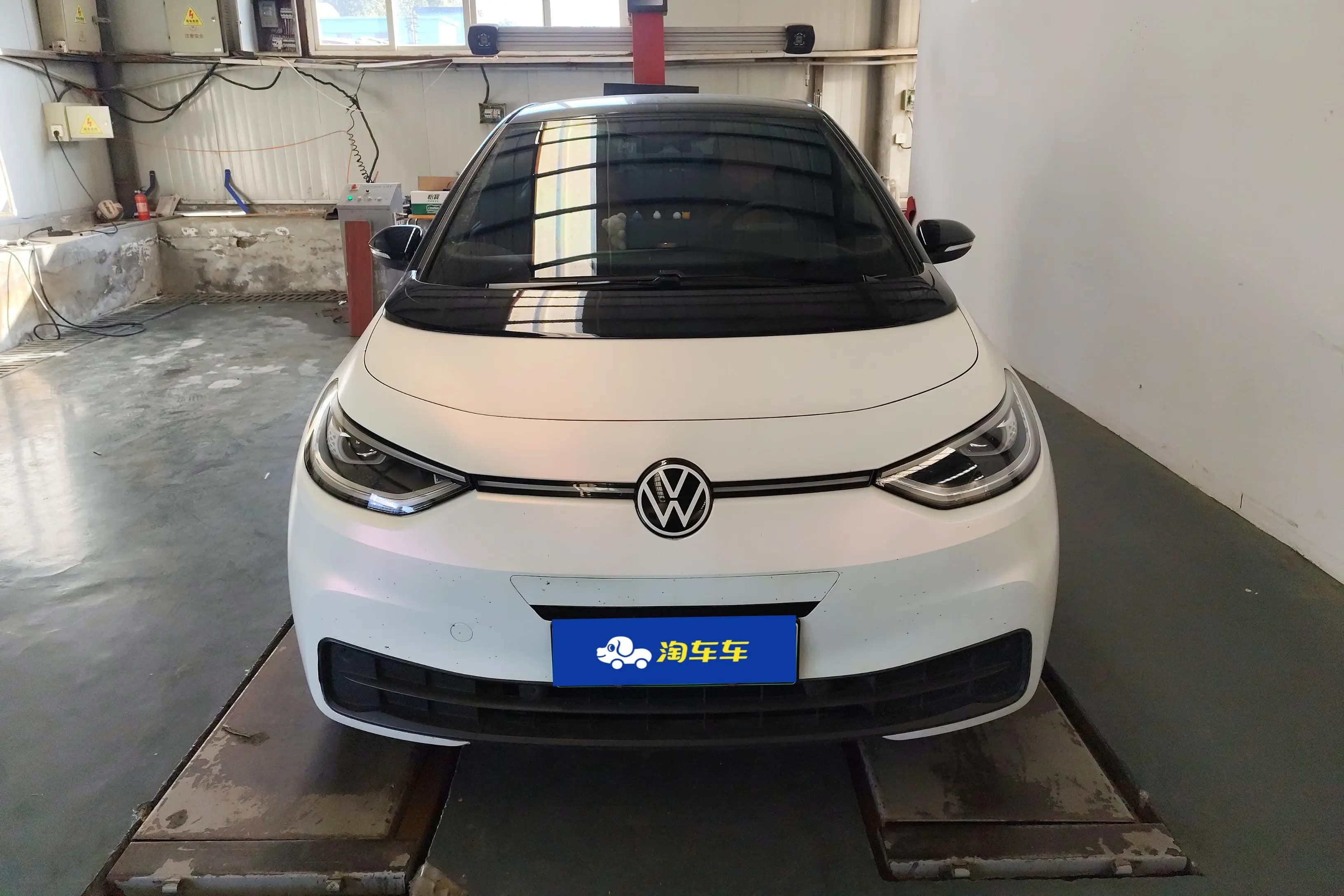 Volkswagen ID.3 2022 г. 24593 км. — фото 2