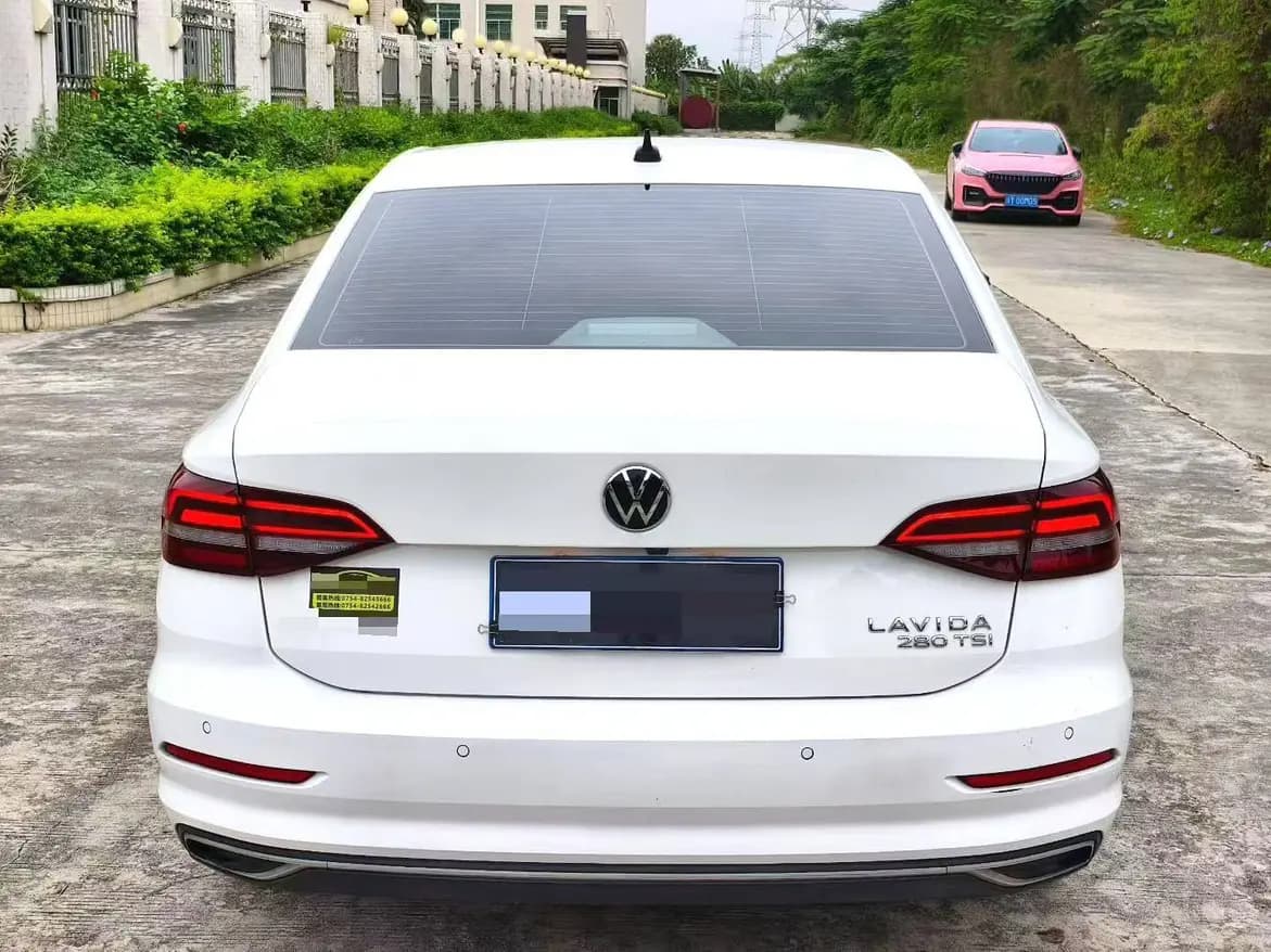 Volkswagen Lavida 2022 г. 32118 км. — фото 5