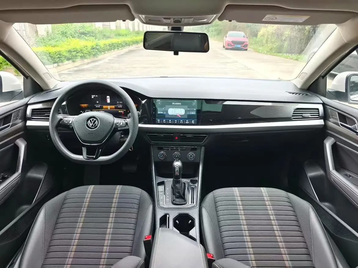 Volkswagen Lavida 2022 г. 32118 км. — фото 7