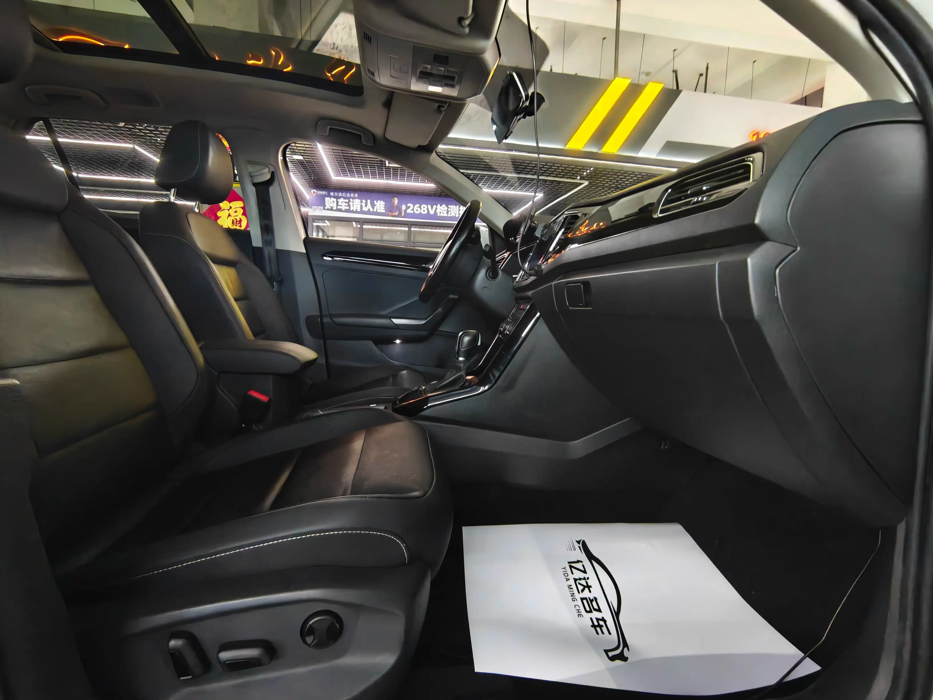 Volkswagen T-Roc 2022 г. 41108 км. — фото 16