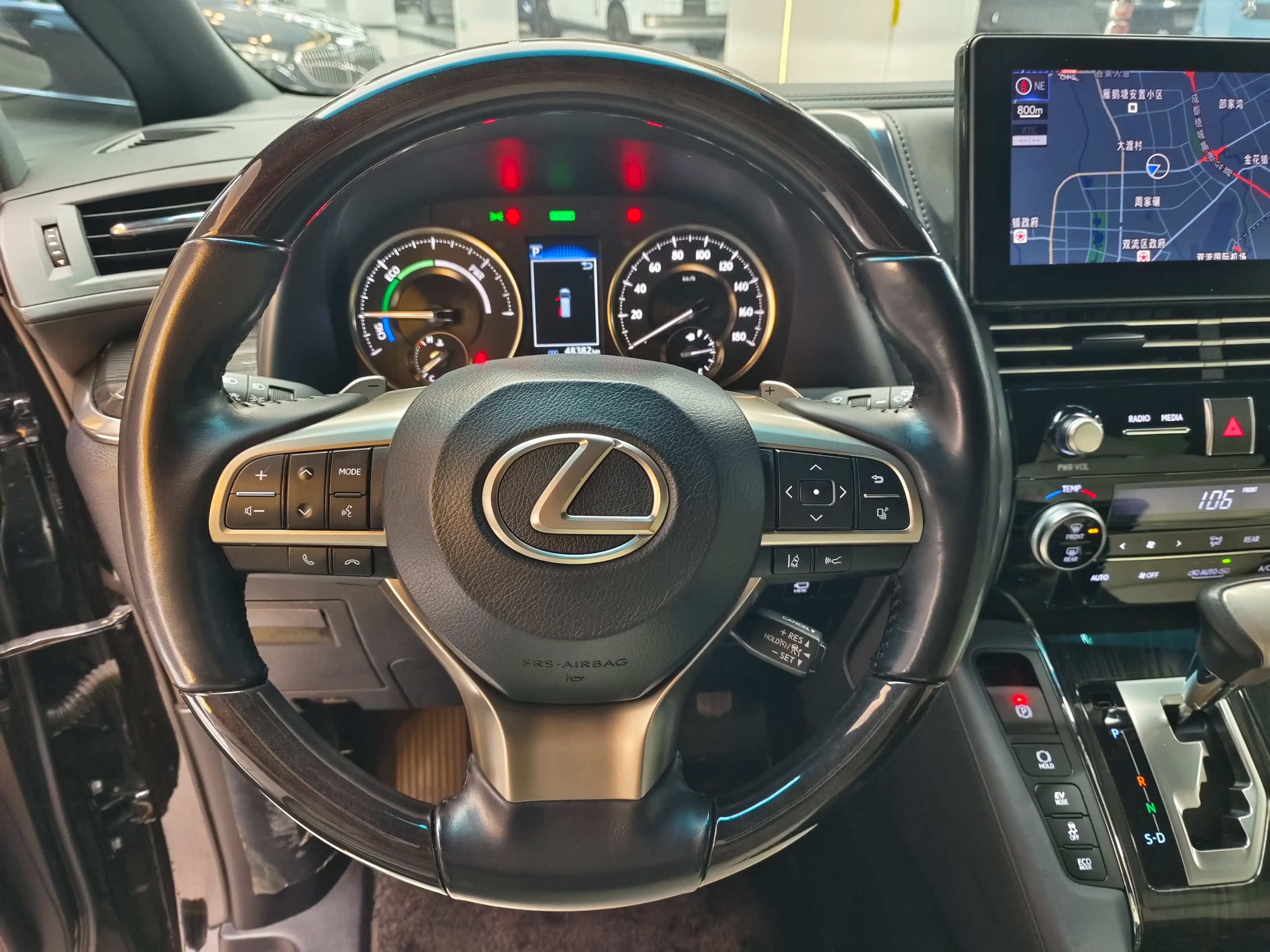 Lexus LM 2022 г. 48095 км. — фото 19