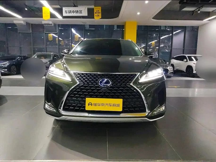 Lexus RX 2021 г. 79145 км. — фото 2