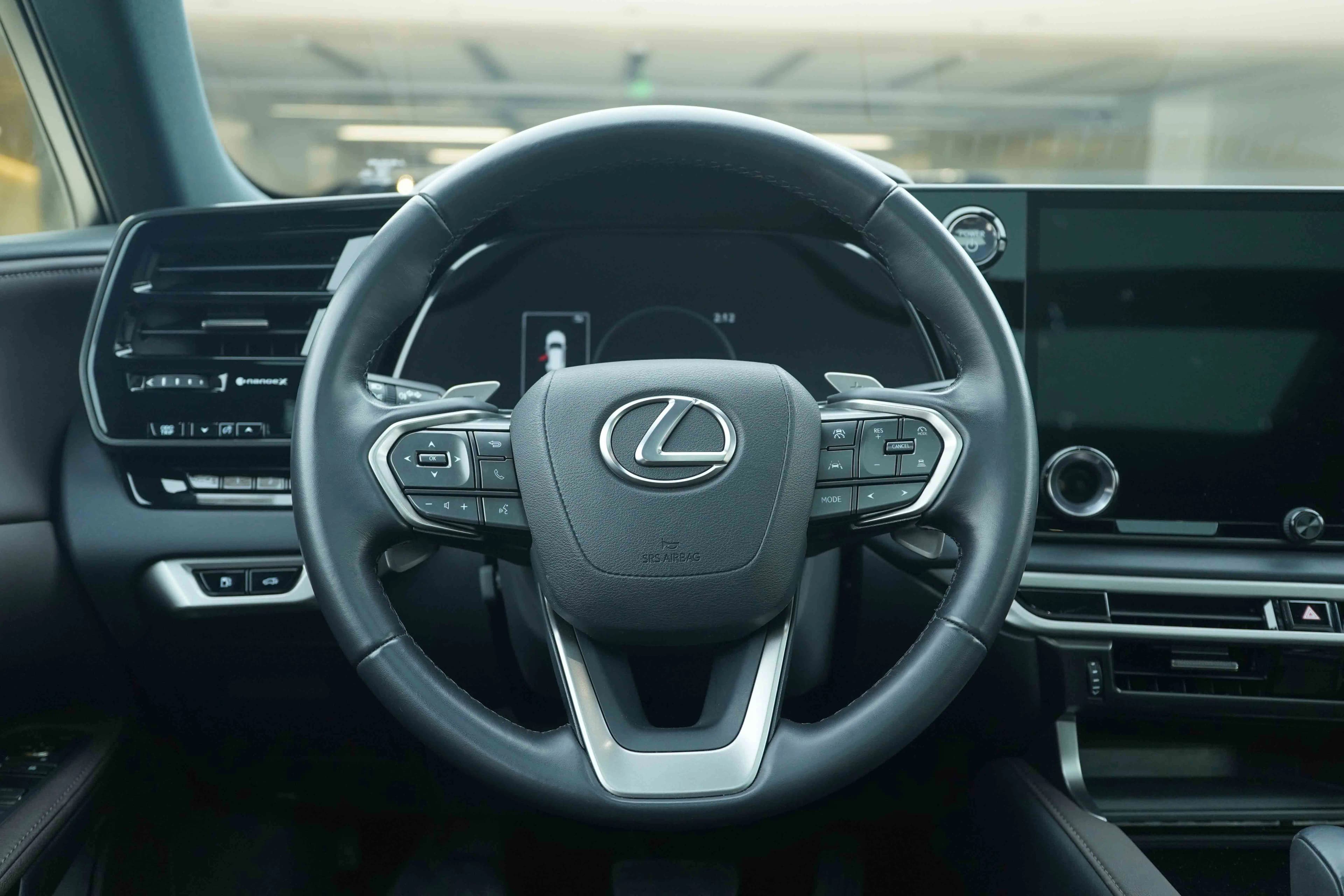Lexus RX 2023 г. 25042 км. — фото 9