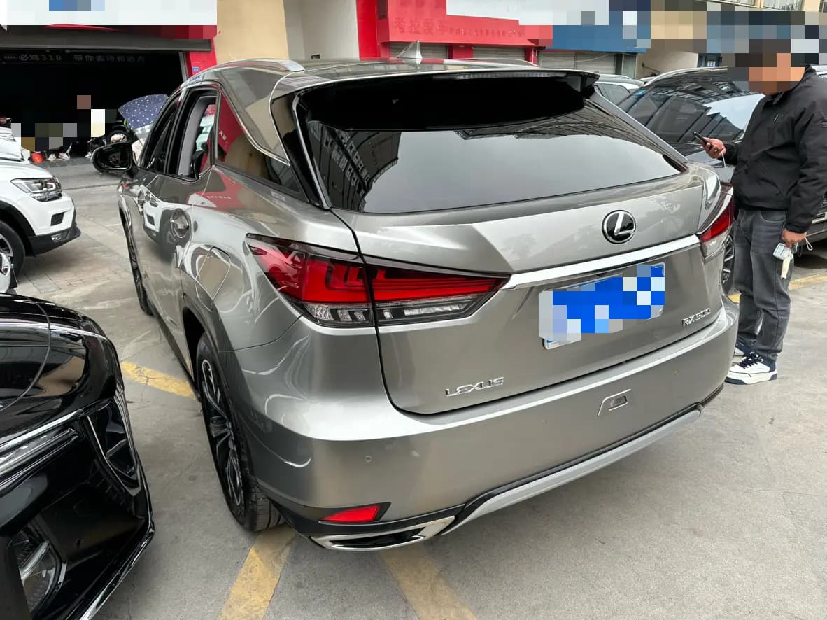 Lexus RX 2021 г. 77041 км. — фото 4