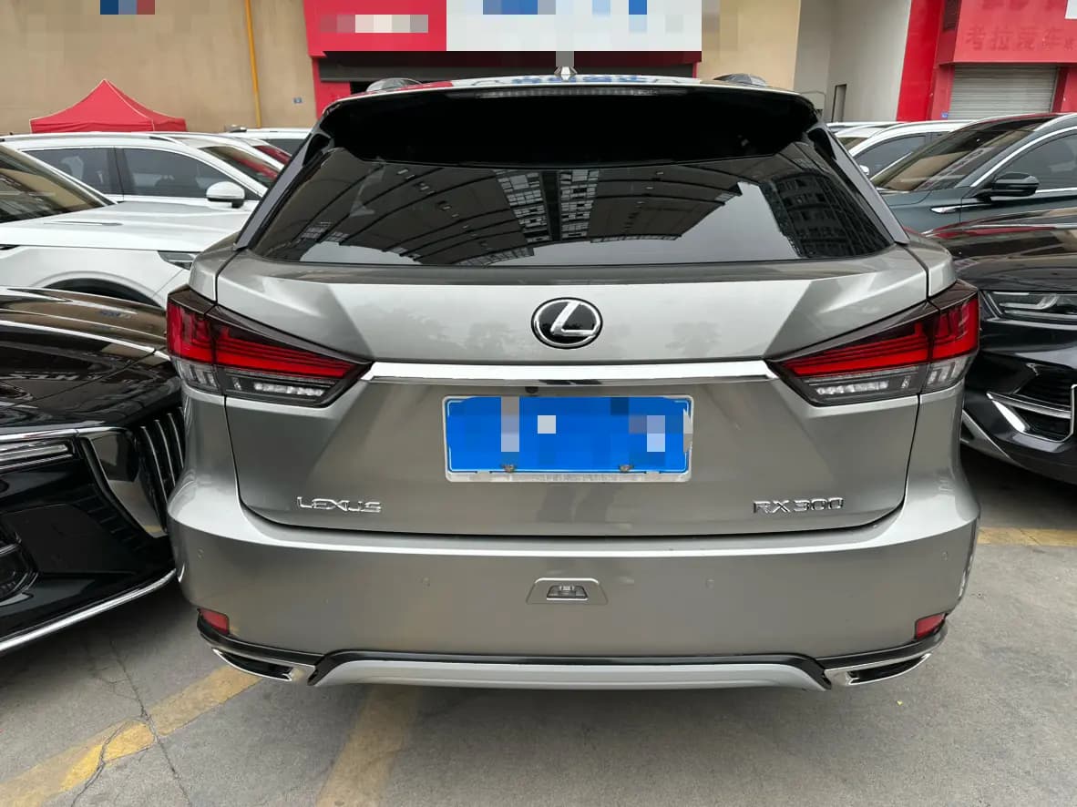 Lexus RX 2021 г. 77041 км. — фото 5