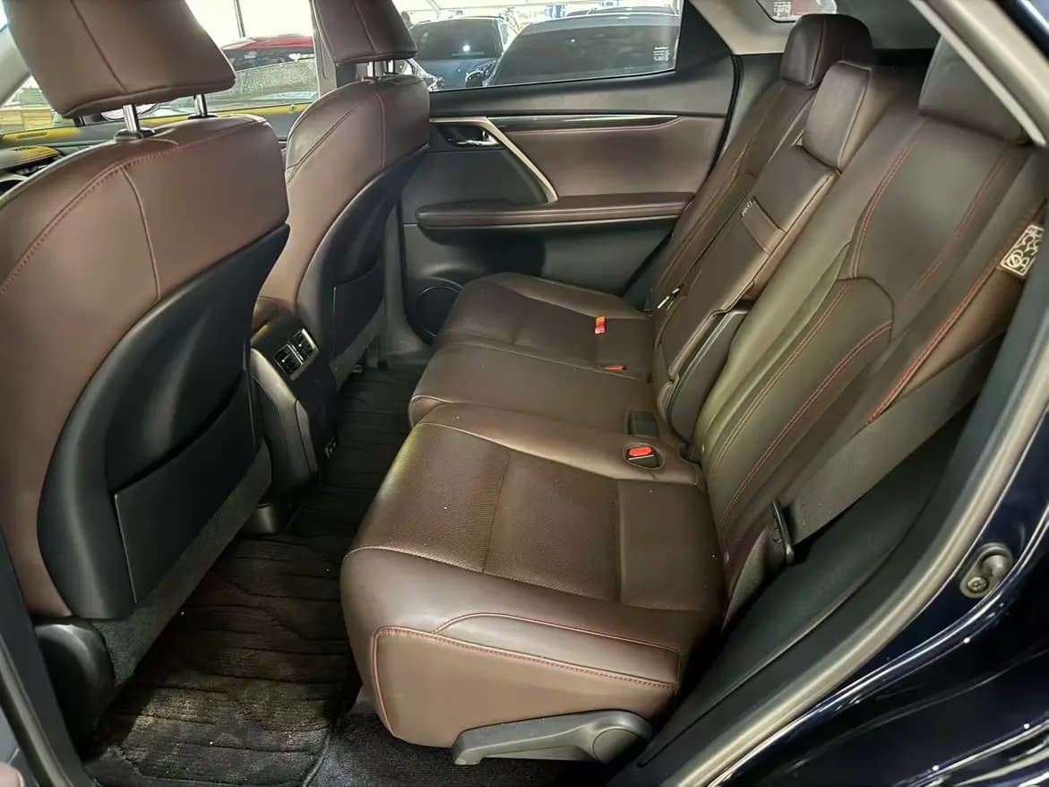 Lexus RX 2022 г. 32035 км. — фото 9