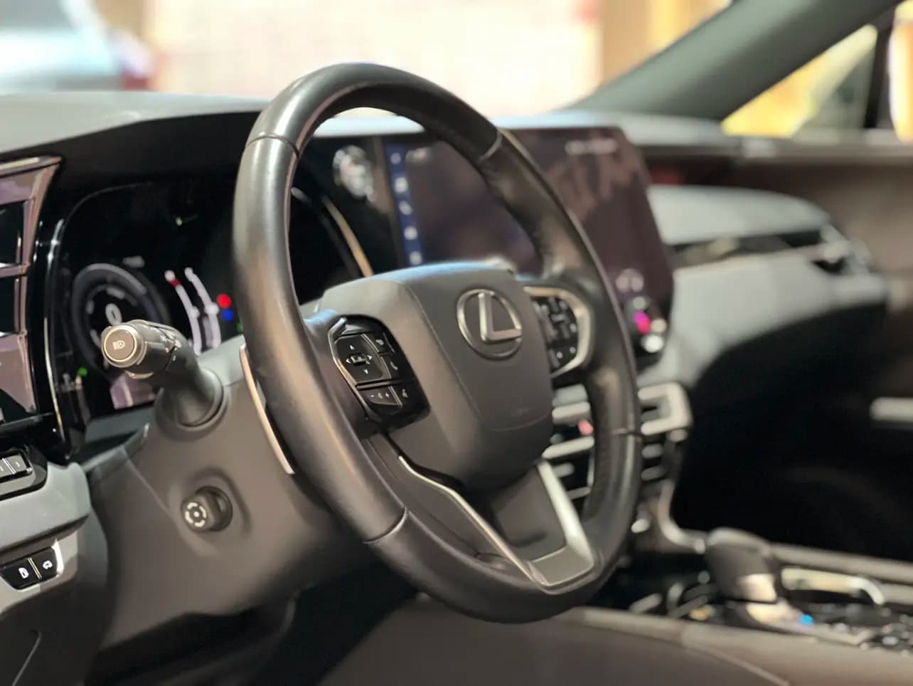 Lexus RX 2024 г. 28033 км. — фото 12