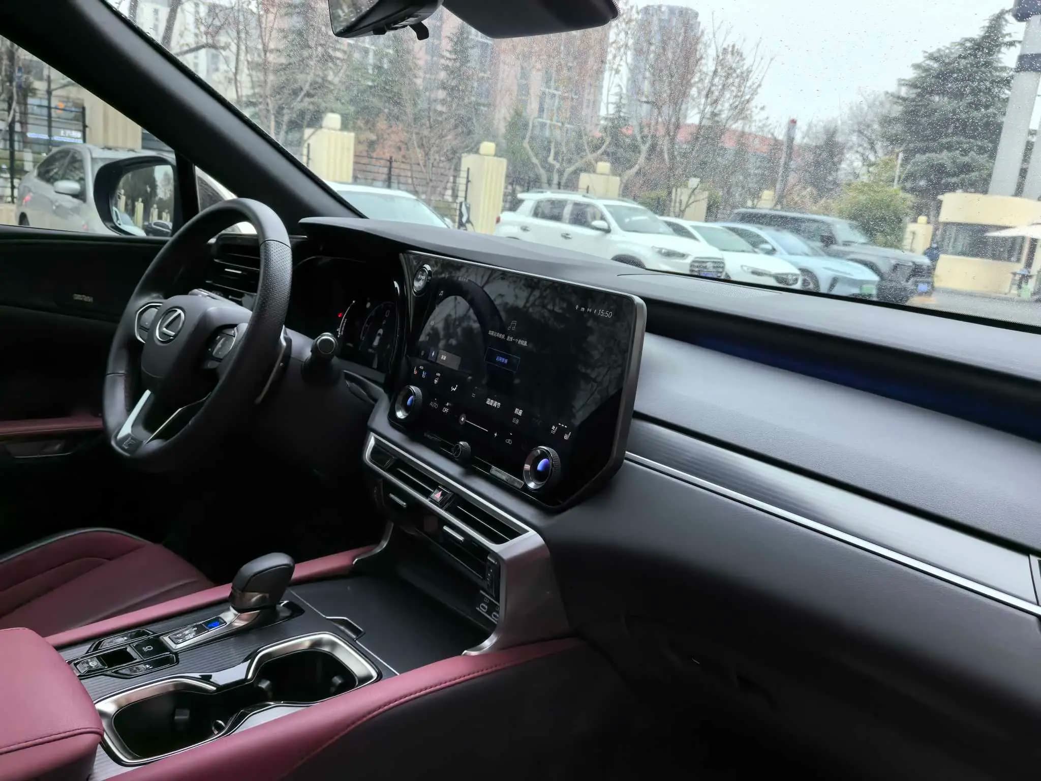 Lexus RX 2024 г. 29026 км. — фото 12
