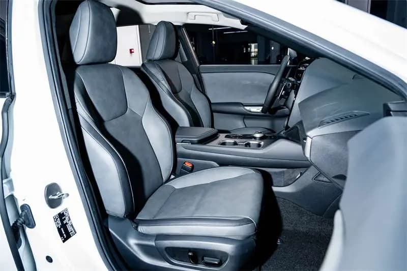 Lexus RZ 2023 г. 17102 км. — фото 15