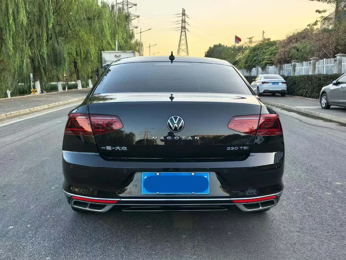 Volkswagen Magotan 2023 г. 36122 км. — фото 5