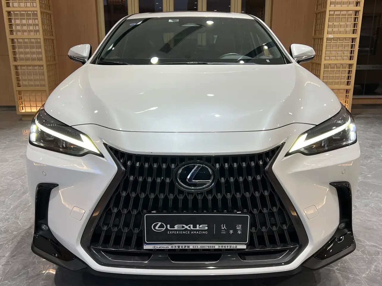 Lexus NX 2023 г. 40015 км. — фото 2