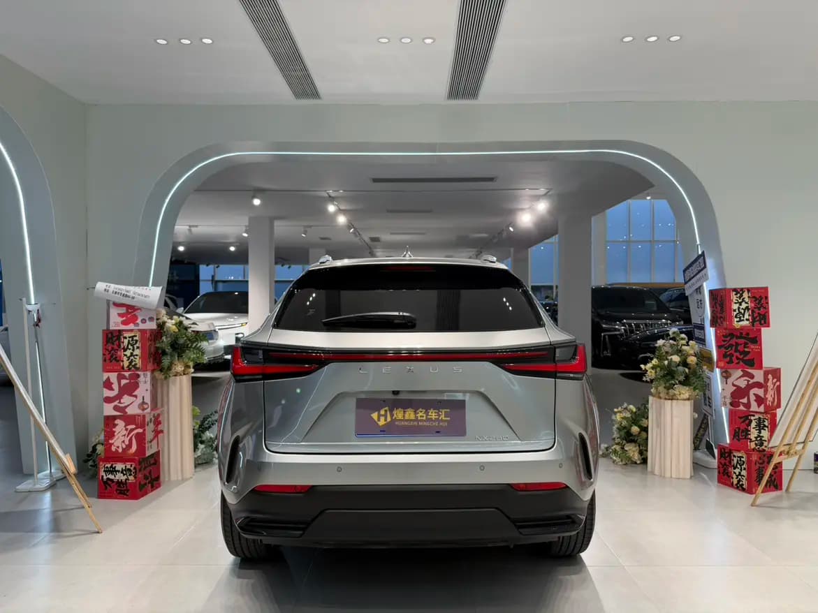 Lexus NX 2023 г. 32016 км. — фото 5