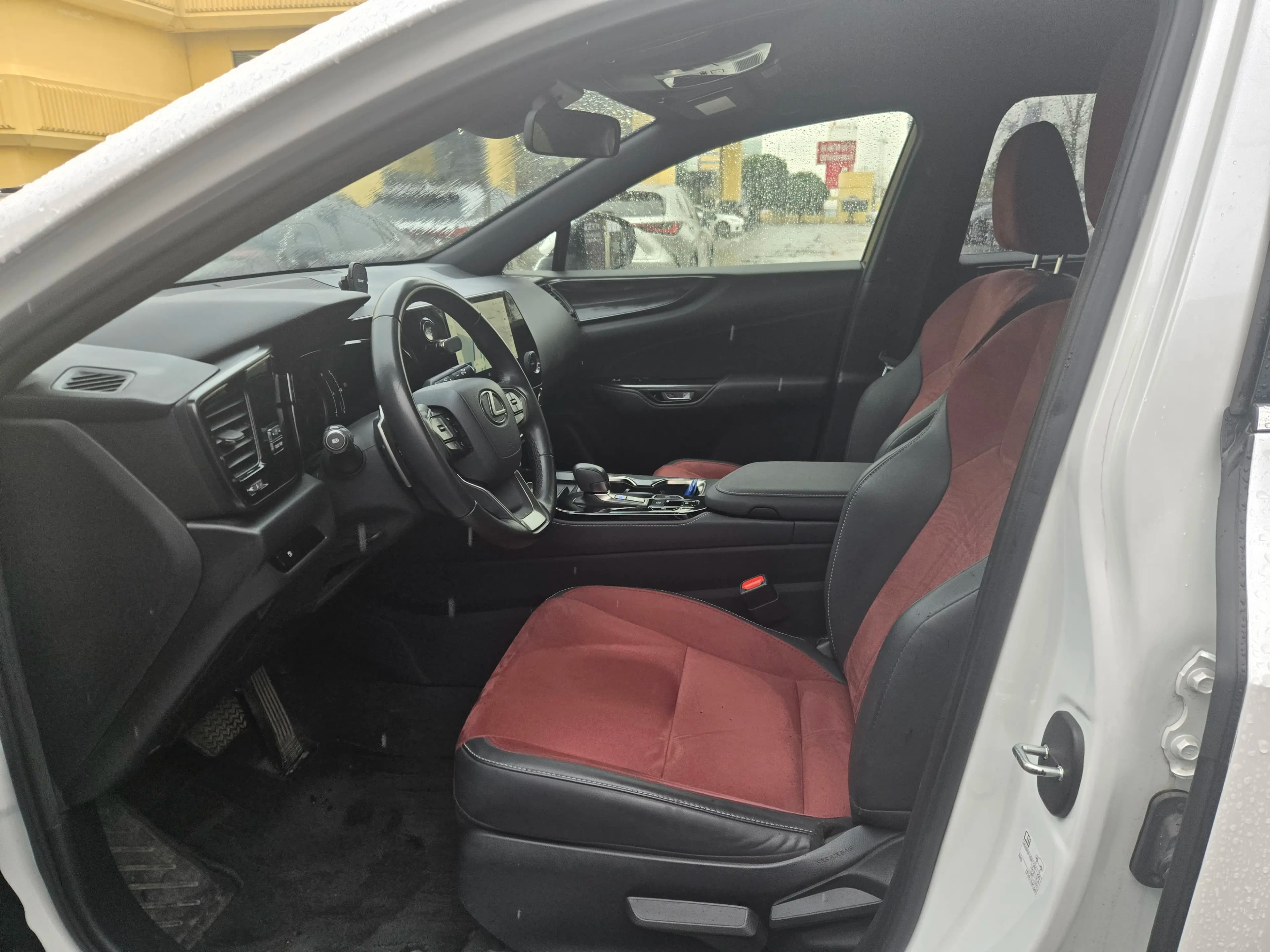 Lexus NX 2023 г. 41022 км. — фото 11