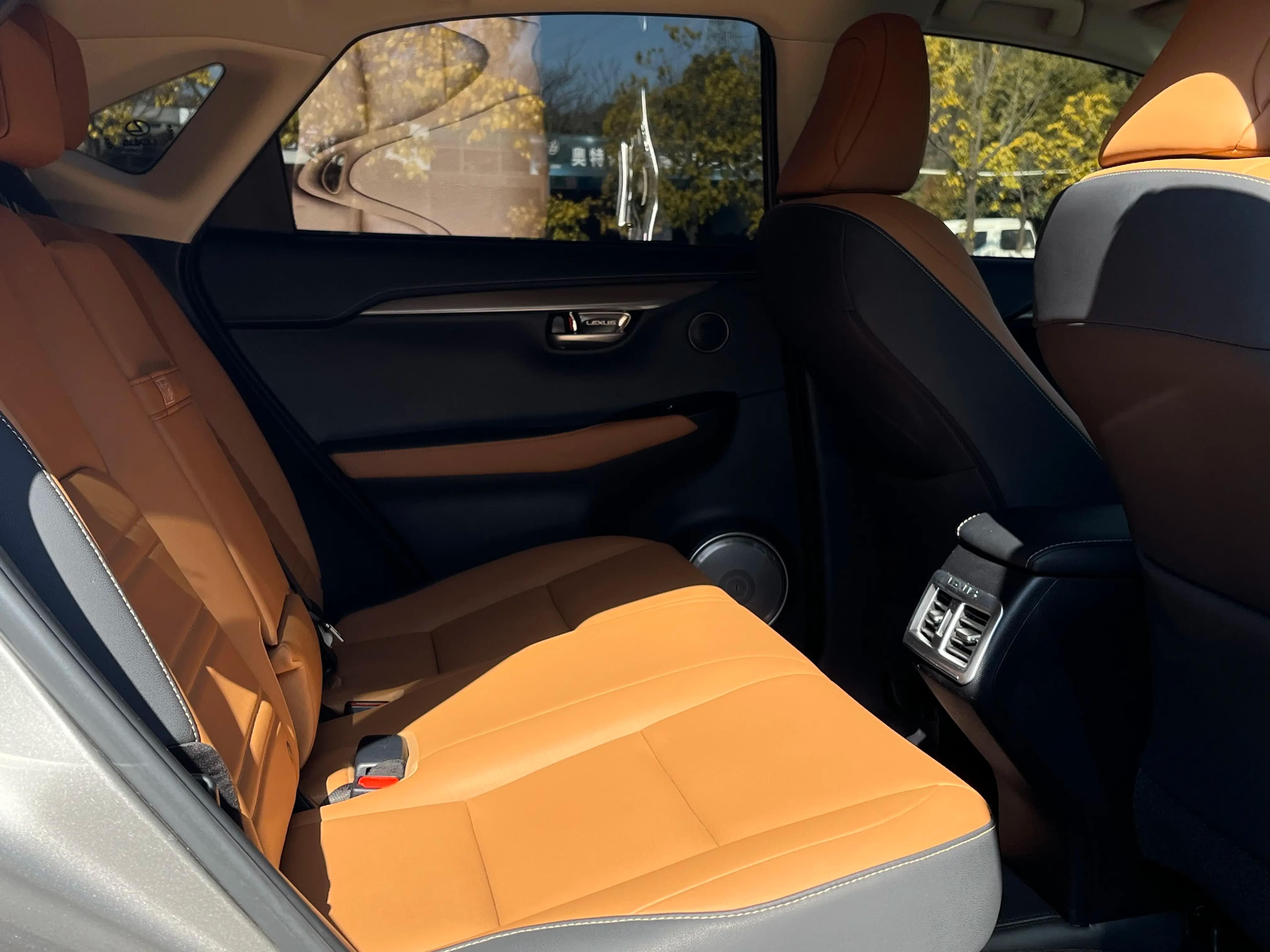 Lexus NX 2021 г. 111023 км. — фото 19