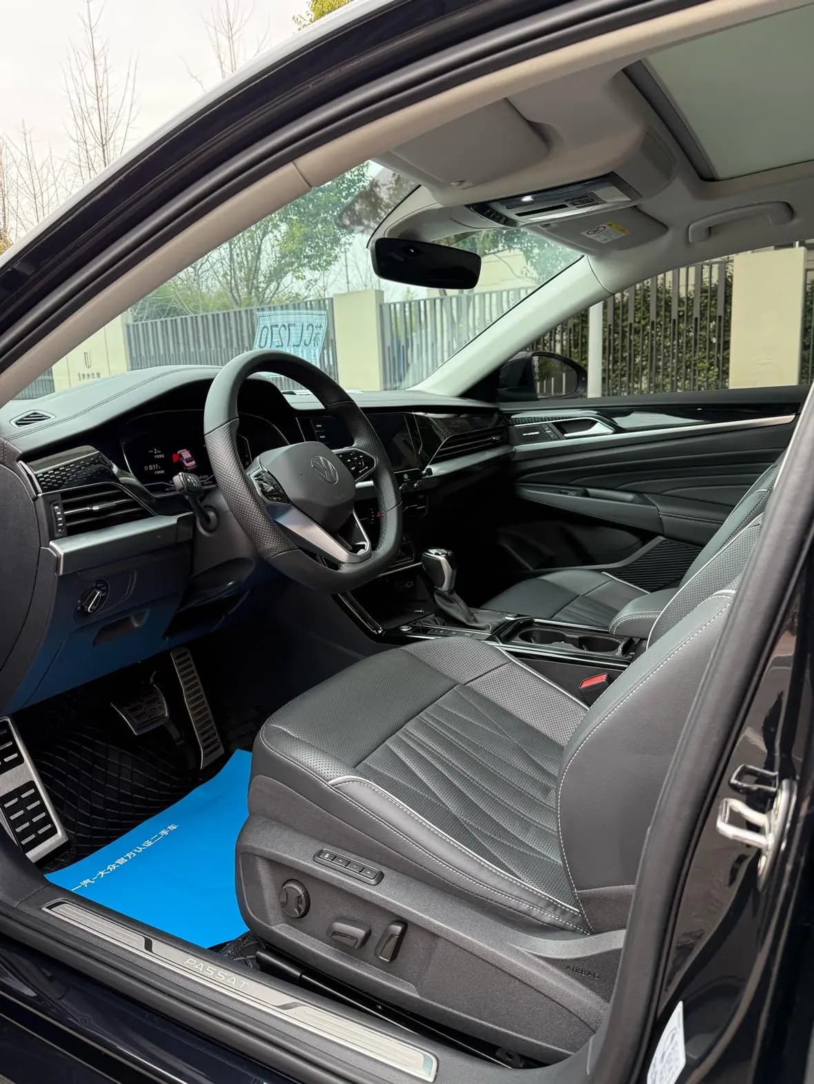 Volkswagen Passat 2023 г. 54048 км. — фото 9