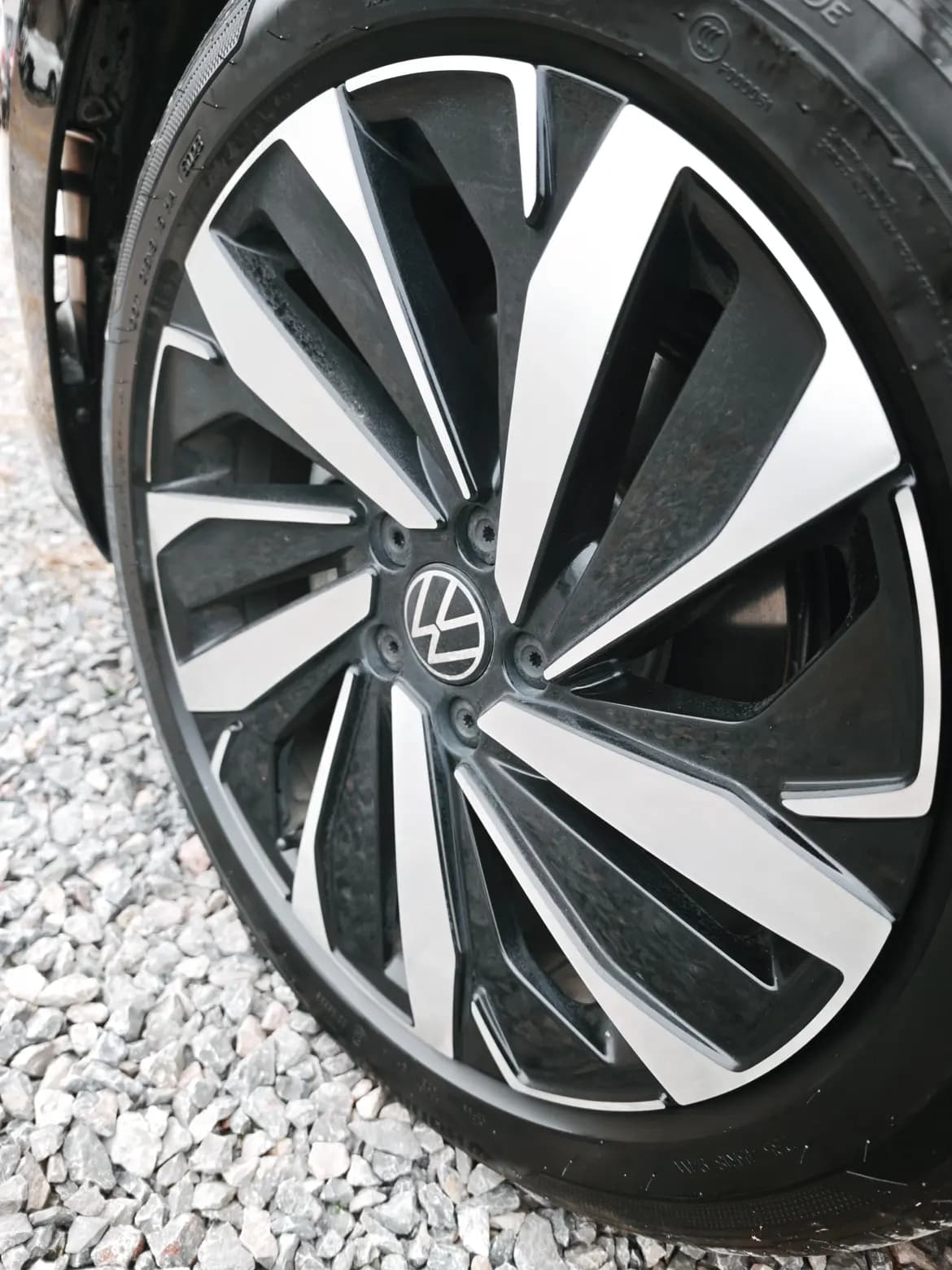 Volkswagen Passat 2024 г. 30049 км. — фото 15