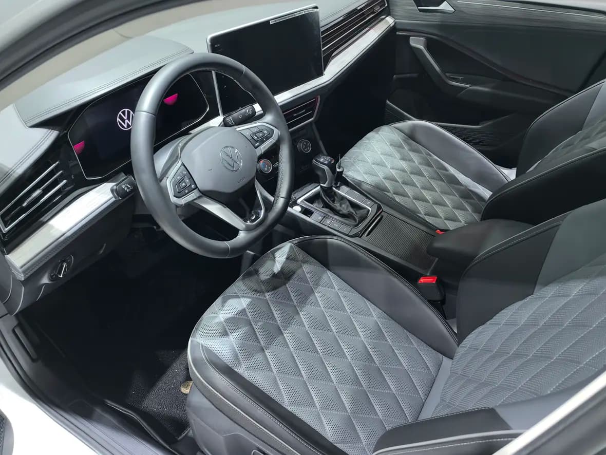 Volkswagen Sagitar 2023 г. 27000 км. — фото 12