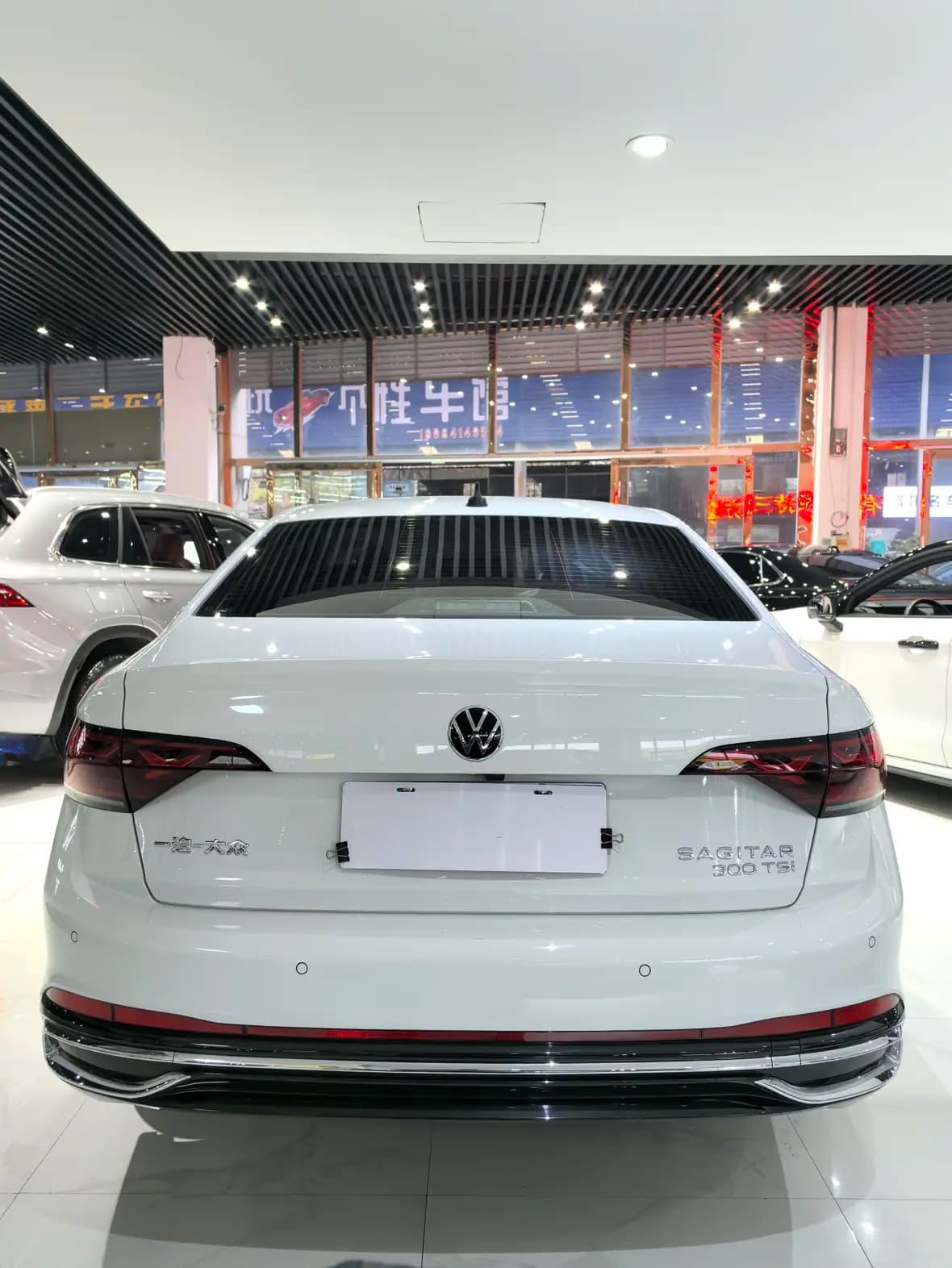 Volkswagen Sagitar 2023 г. 27000 км. — фото 5