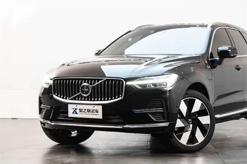 Volvo XC60 PHEV 2025 г. 8823 км. — фото 7