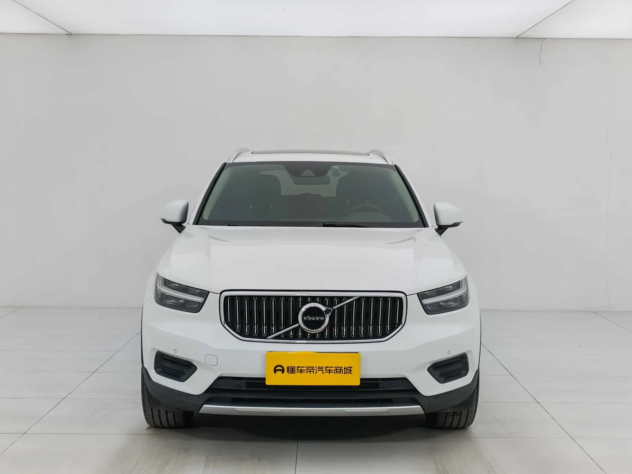Volvo XC40 2021 г. 29765 км. — фото 2