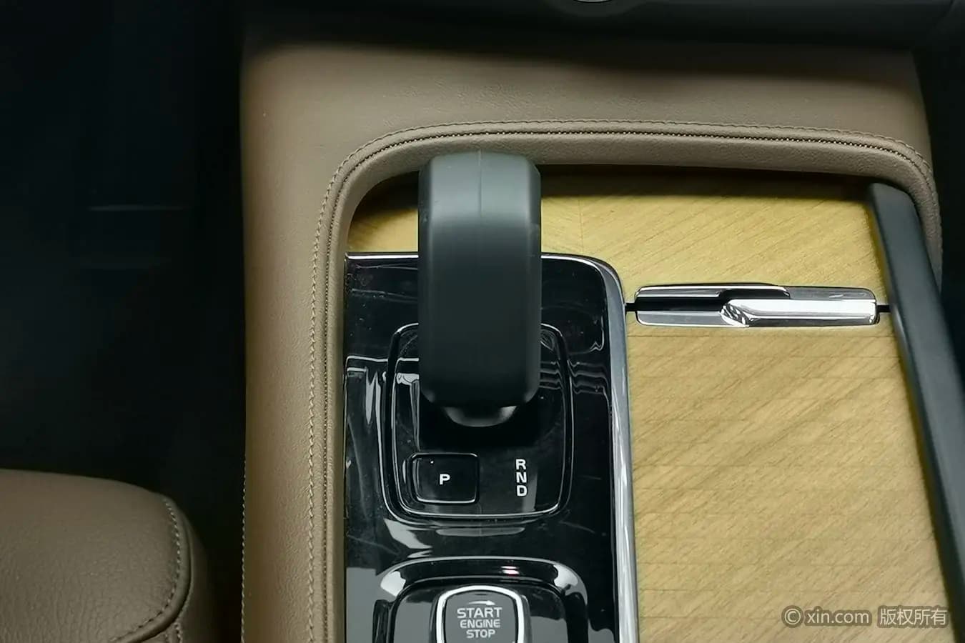 Volvo S90 2023 г. 40714 км. — фото 9
