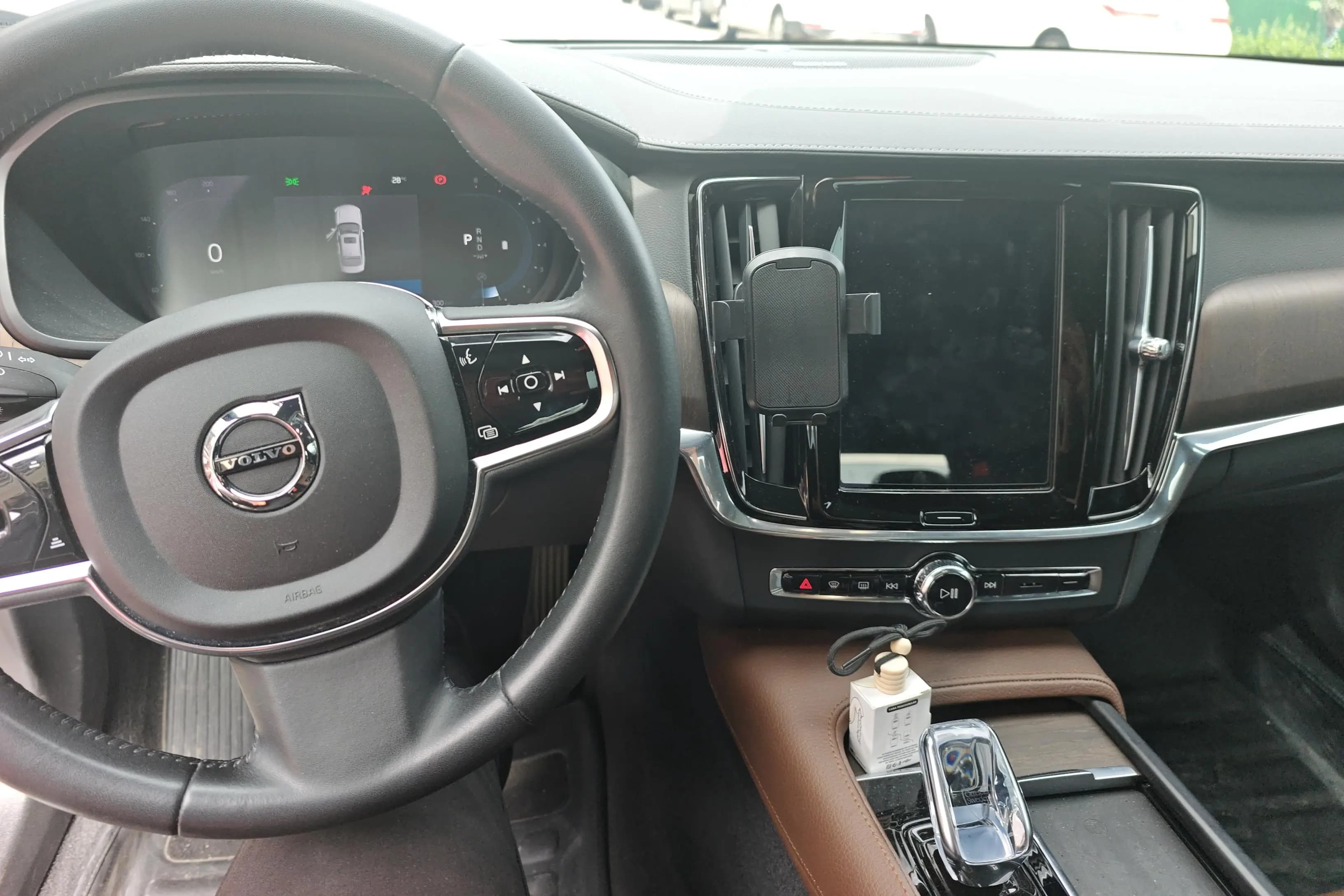 Volvo S90 2021 г. 52613 км. — фото 6