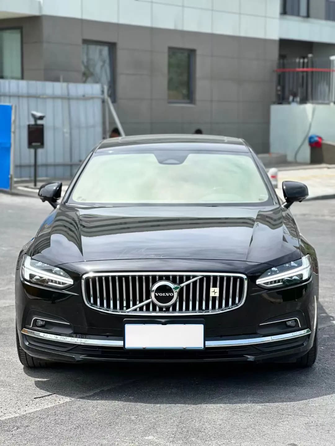 Volvo S90 2022 г. 35112 км. — фото 2