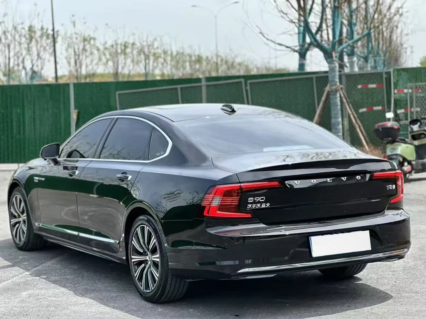 Volvo S90 2022 г. 35112 км. — фото 4