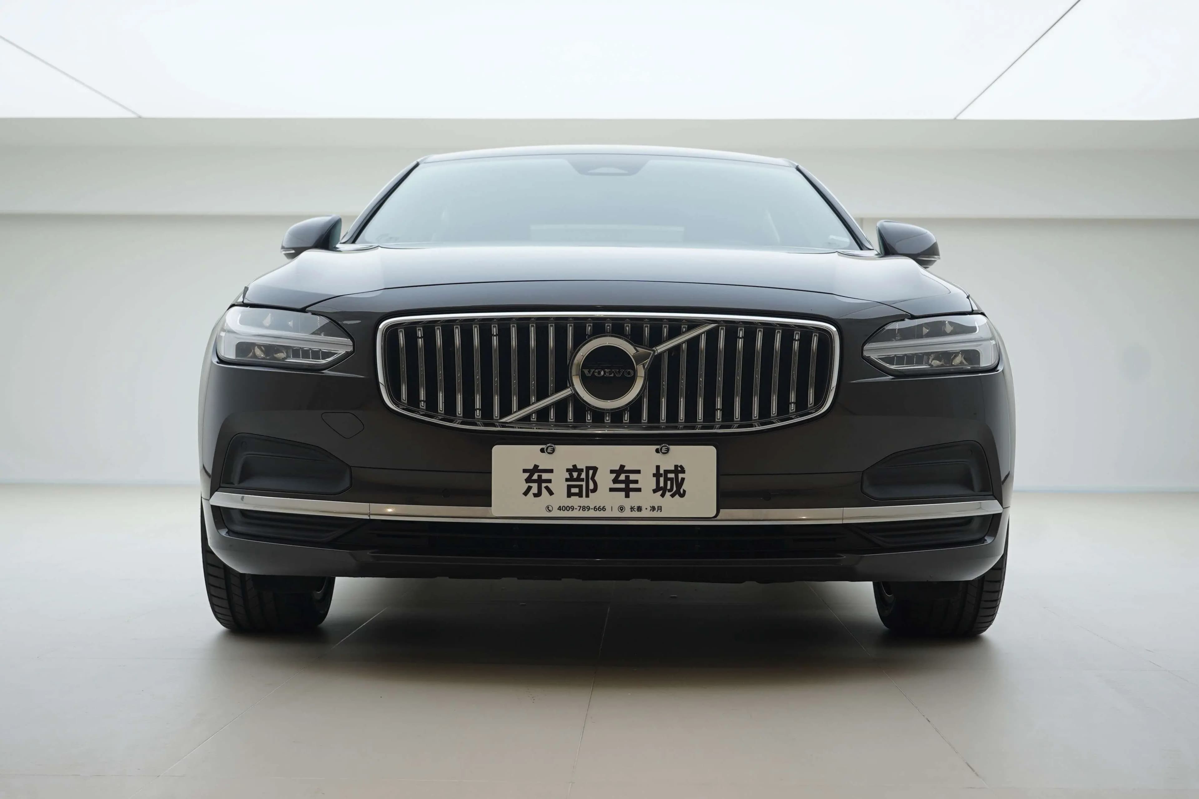 Volvo S90 2021 г. 108111 км. — фото 2