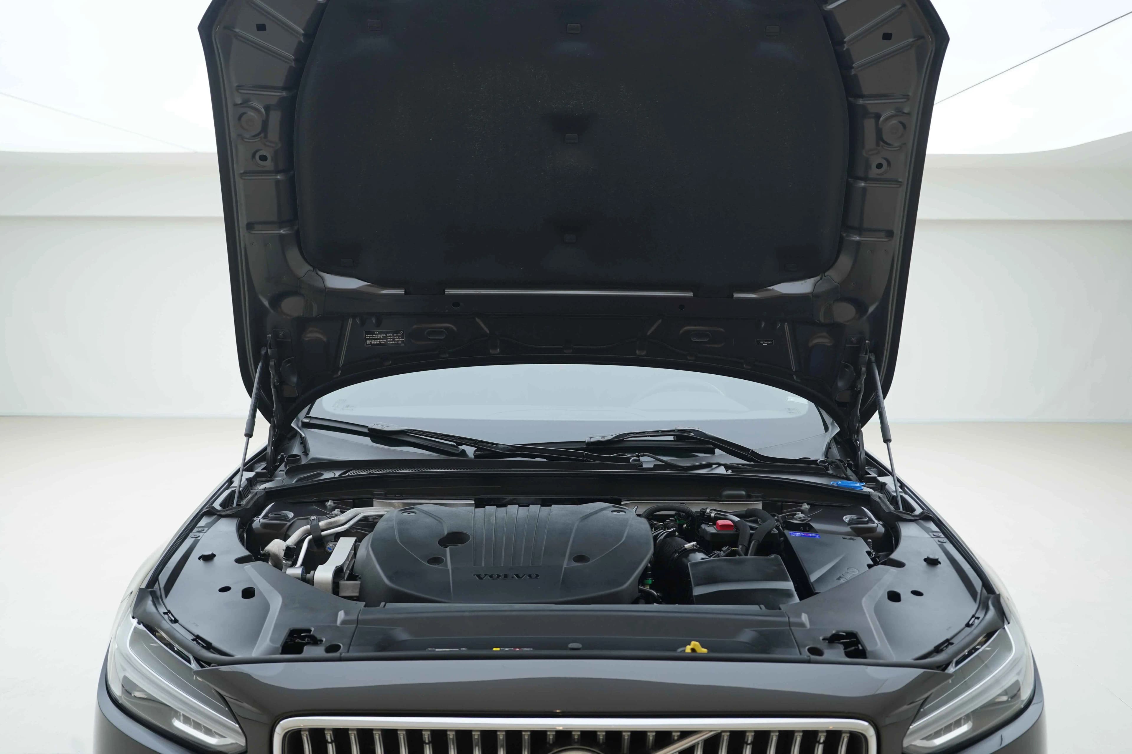 Volvo S90 2021 г. 108111 км. — фото 4