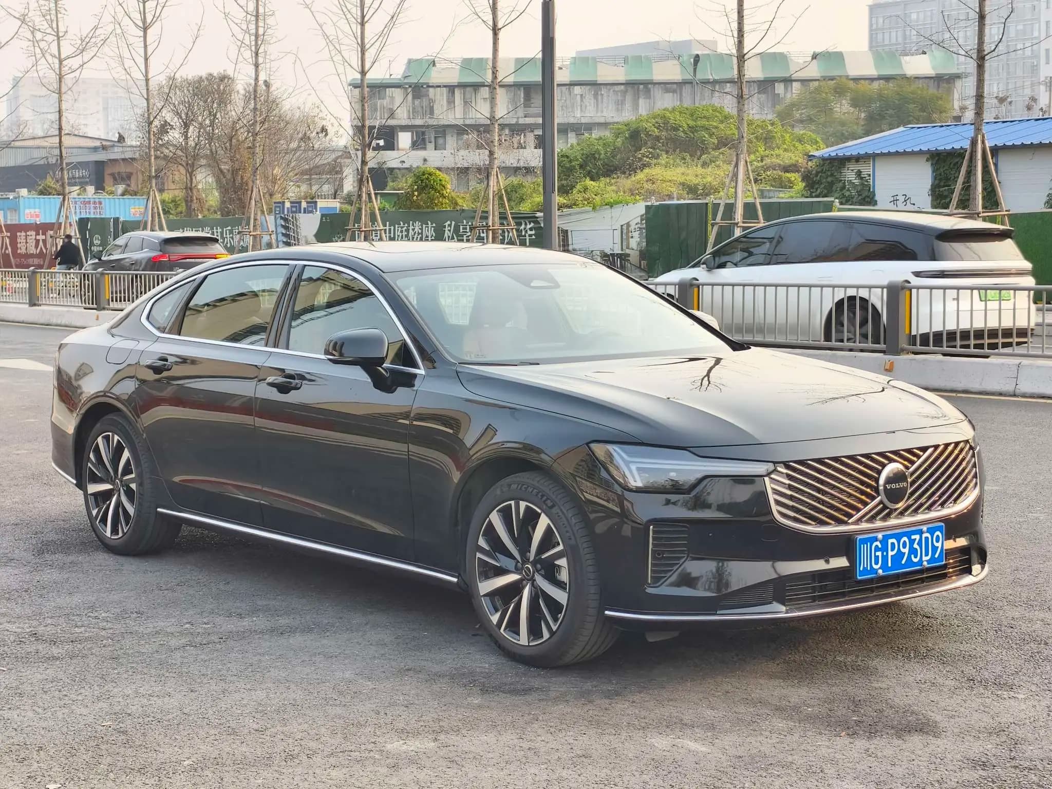 Volvo S90 2025 г. 2110 км. — фото 3