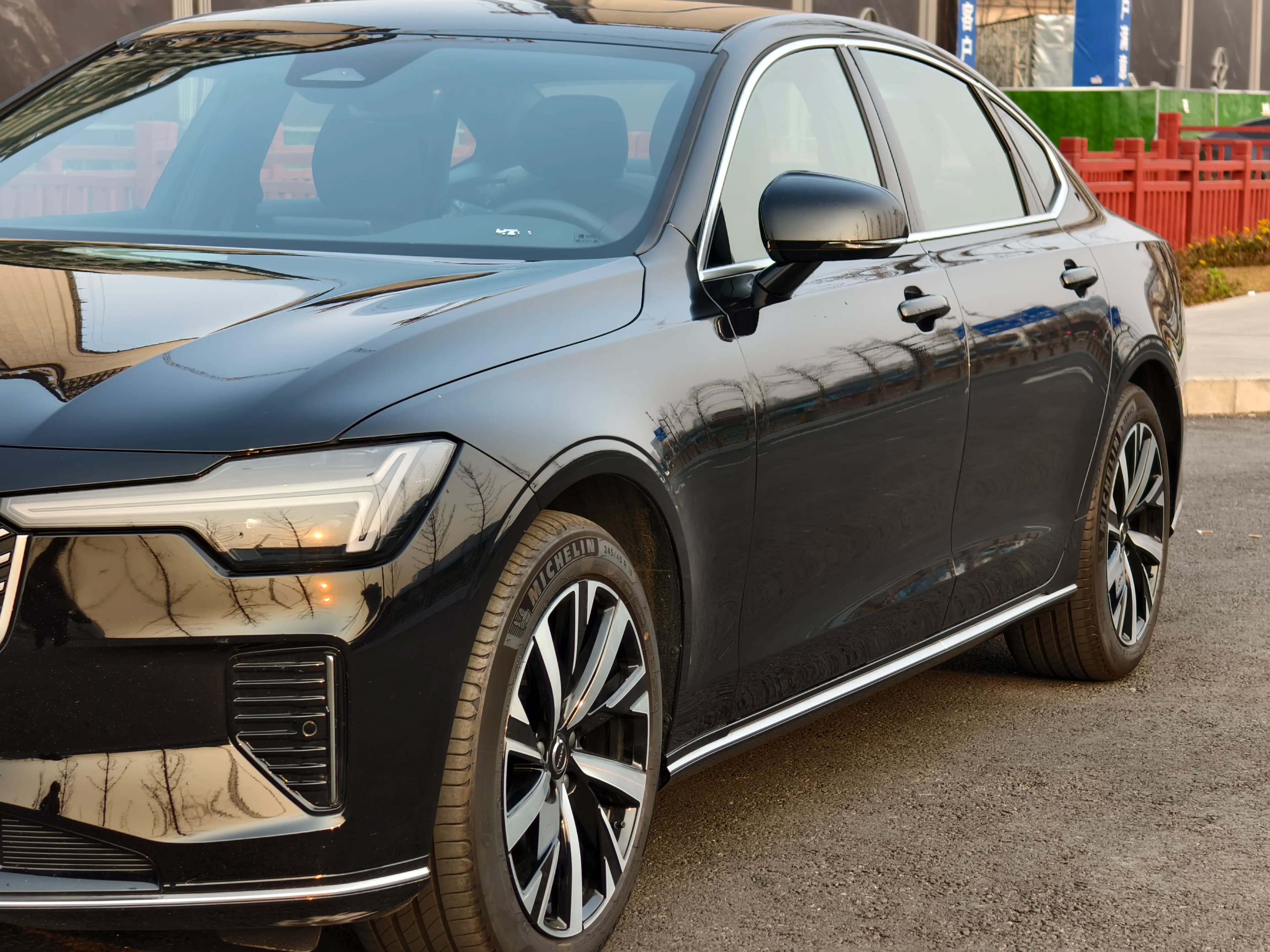 Volvo S90 2025 г. 2110 км. — фото 5
