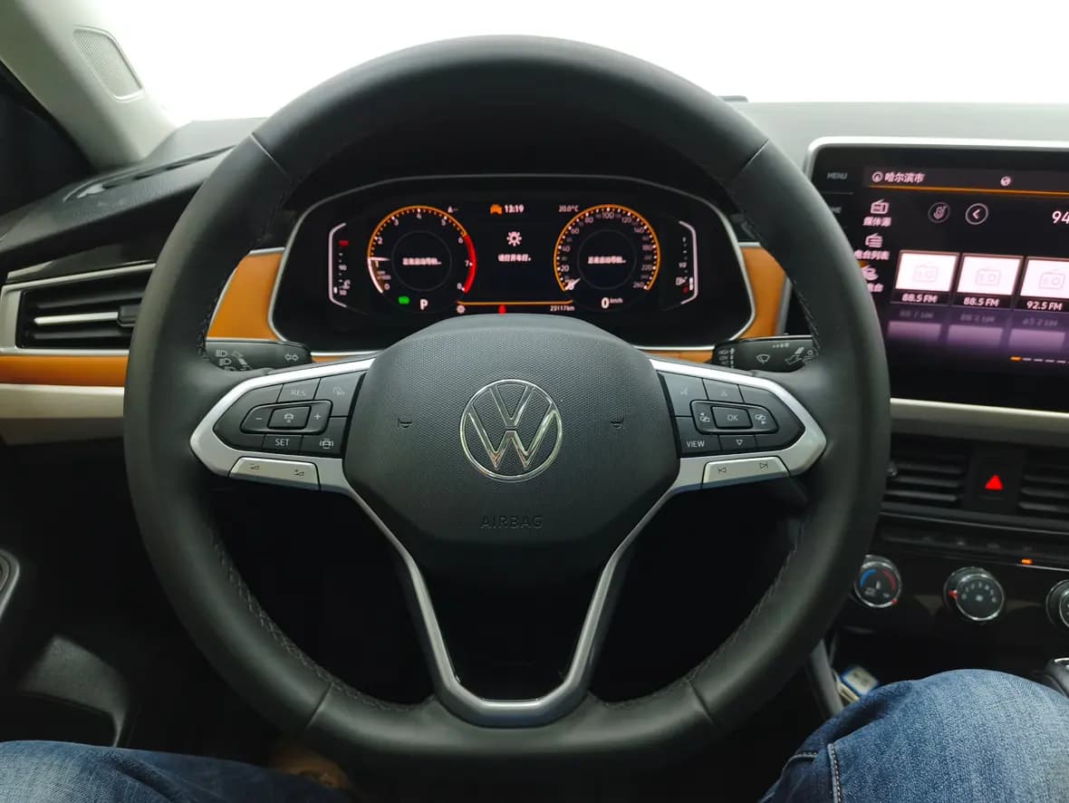 Volkswagen Bora 2022 г. 22030 км. — фото 13