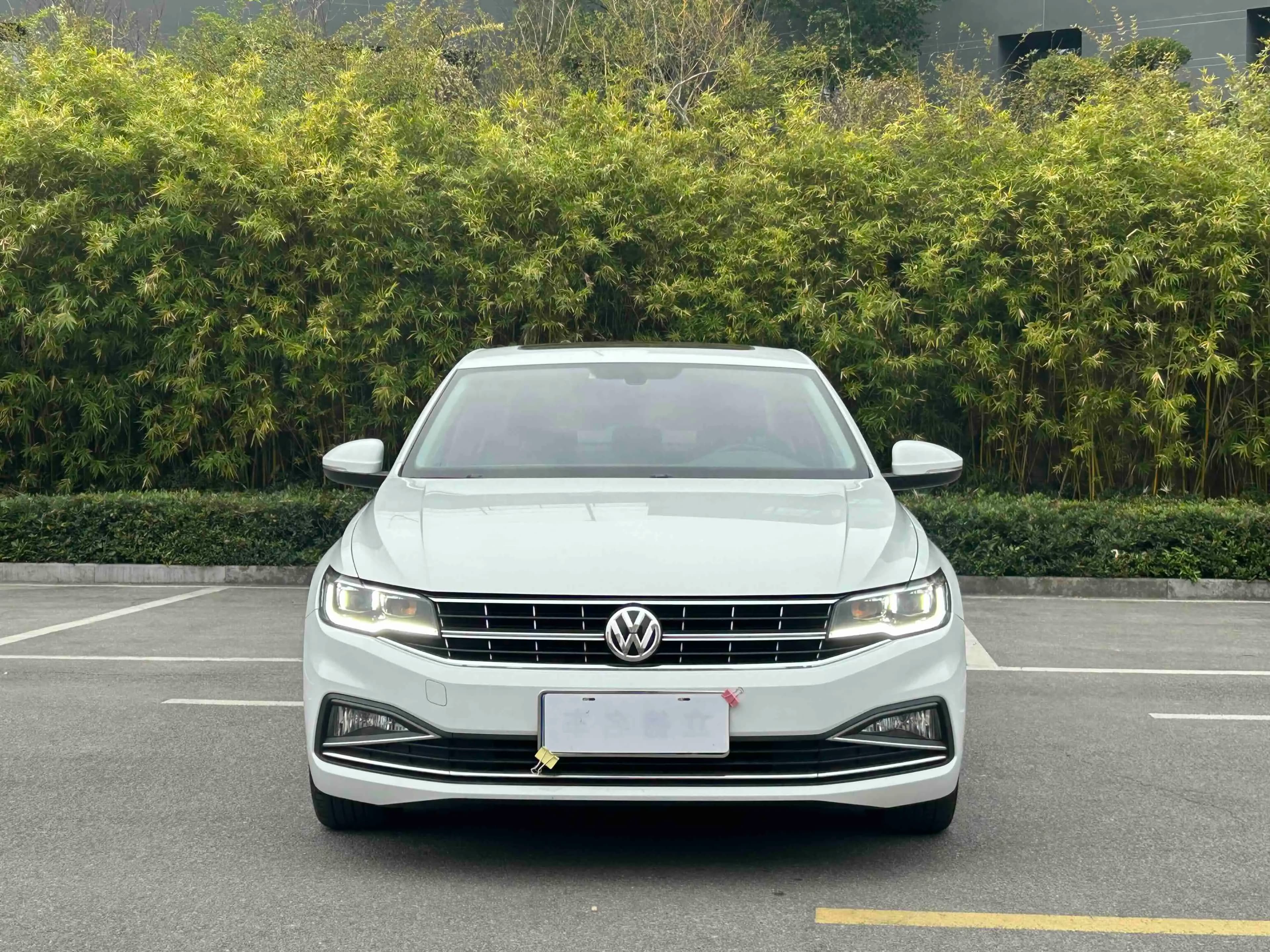 Volkswagen Bora 2021 г. 60031 км. — фото 2