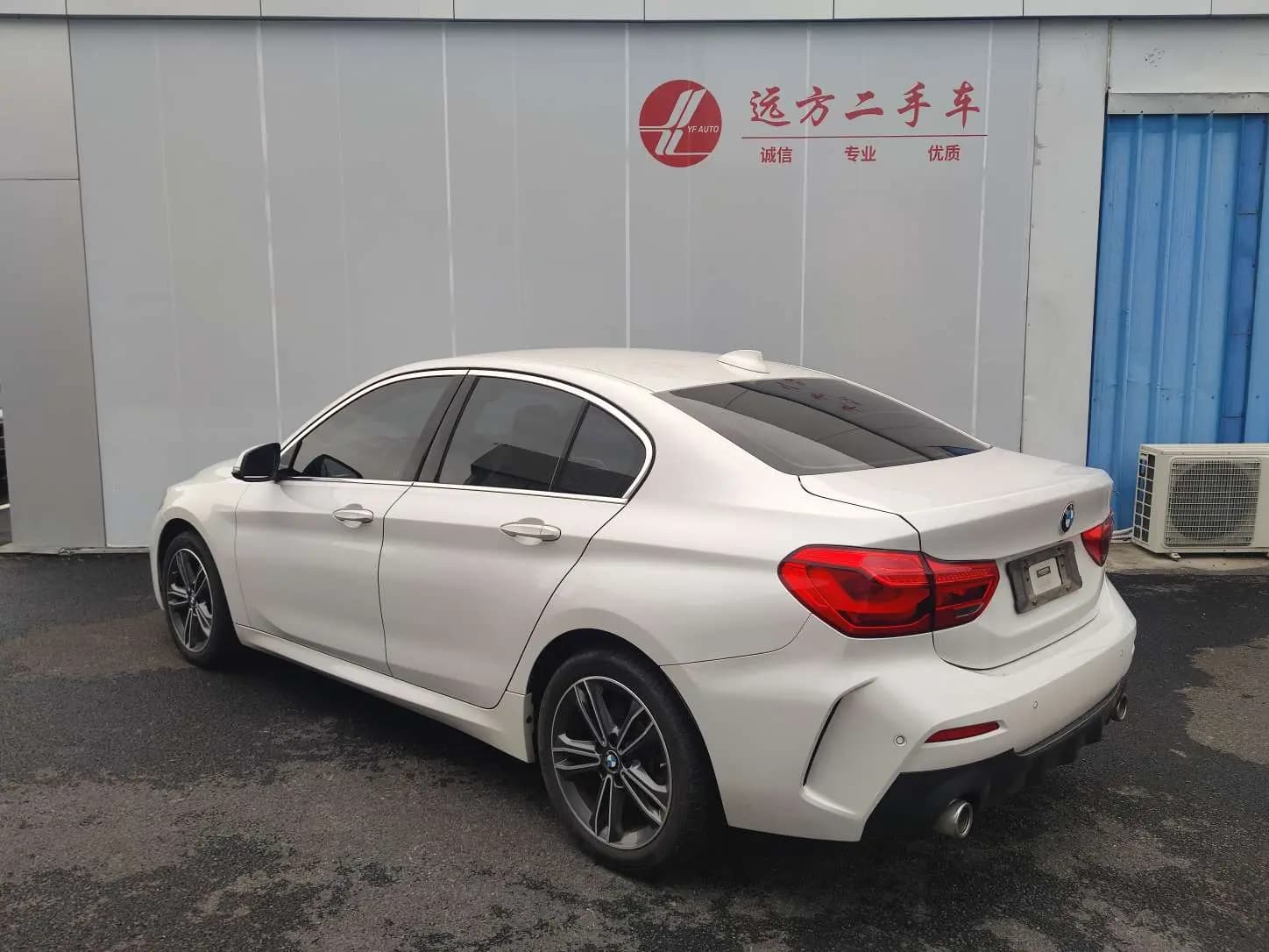 BMW 1 Series 2021 г. 32000 км. — фото 4
