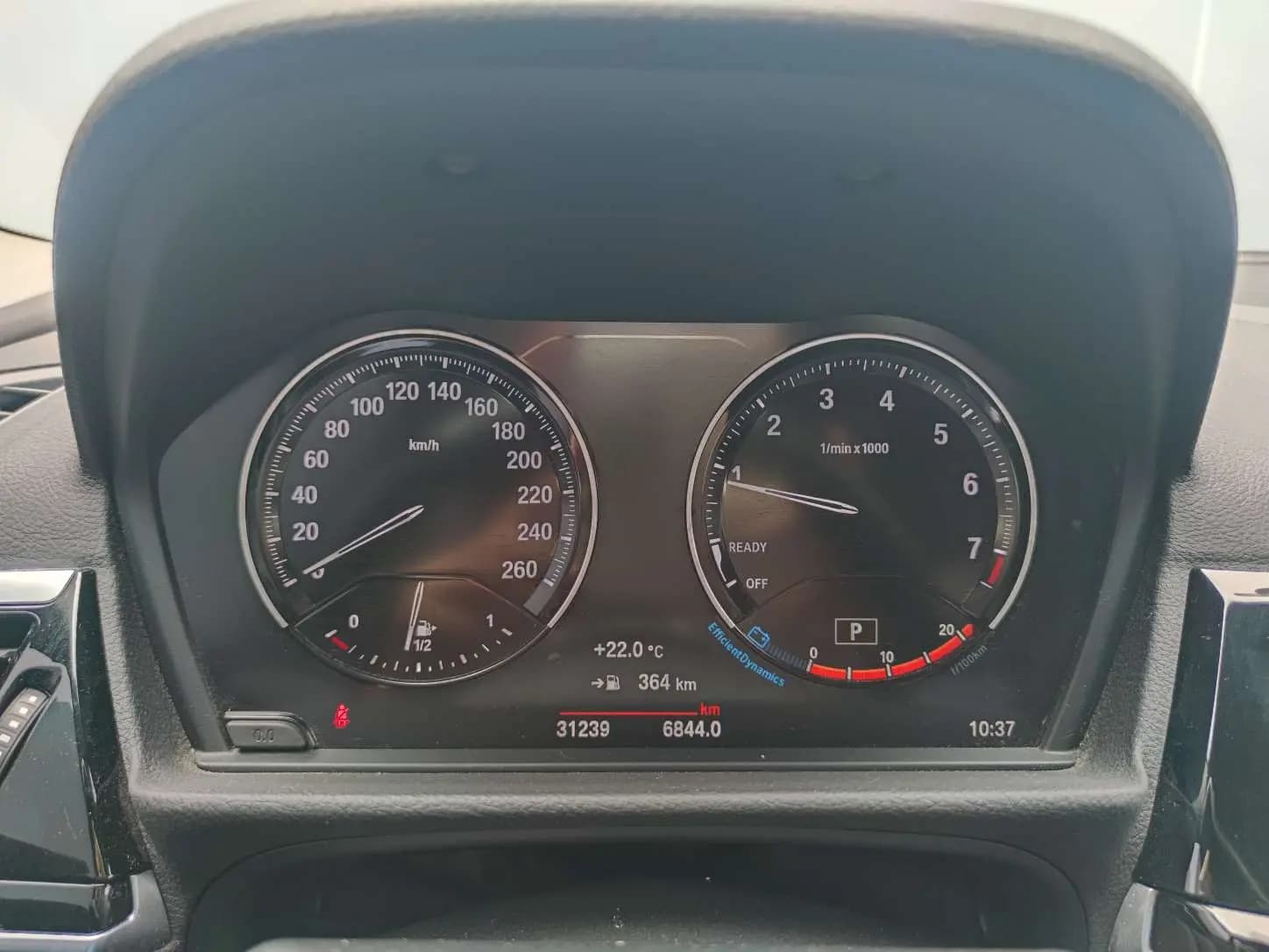 BMW 1 Series 2021 г. 32000 км. — фото 10