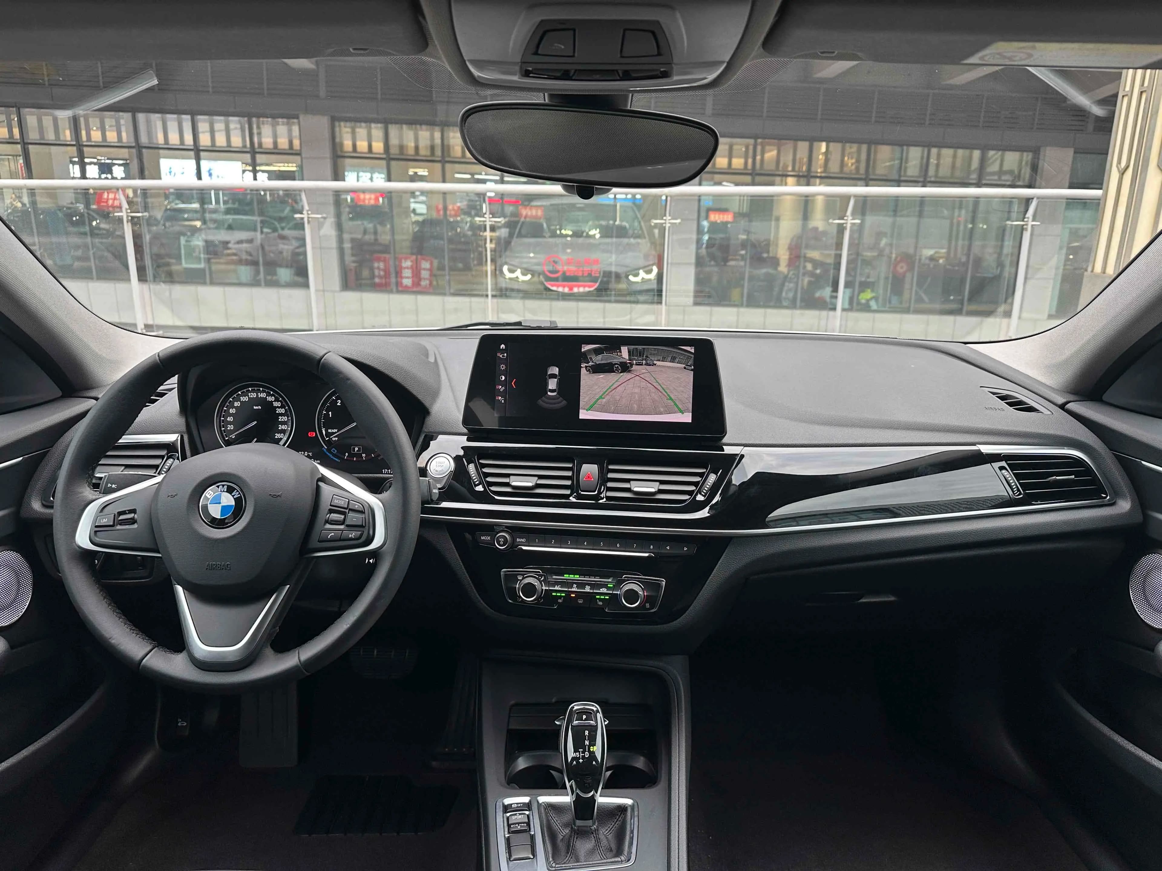 BMW 1 Series 2022 г. 26083 км. — фото 11