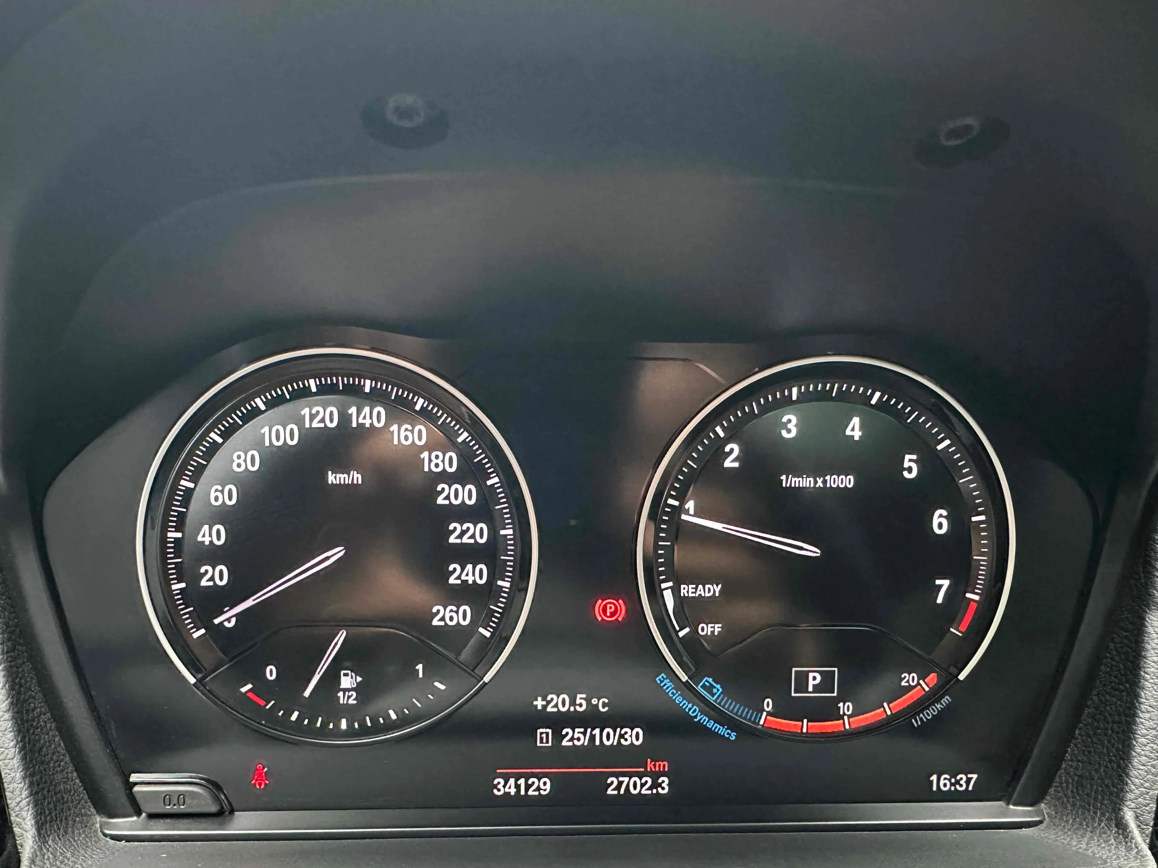 BMW 1 Series 2022 г. 34084 км. — фото 12