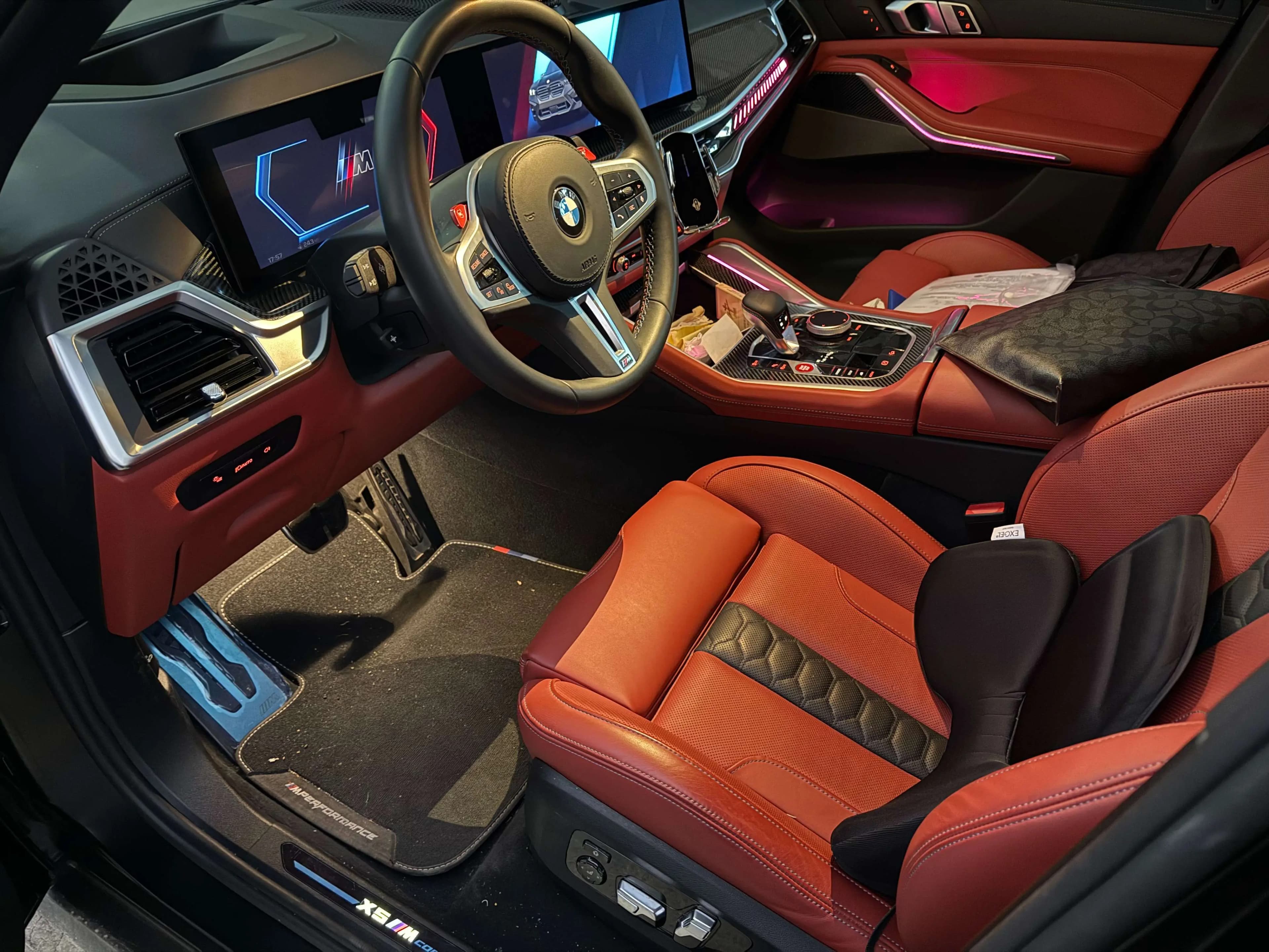 BMW X5M 2024 г. 9386 км. — фото 8