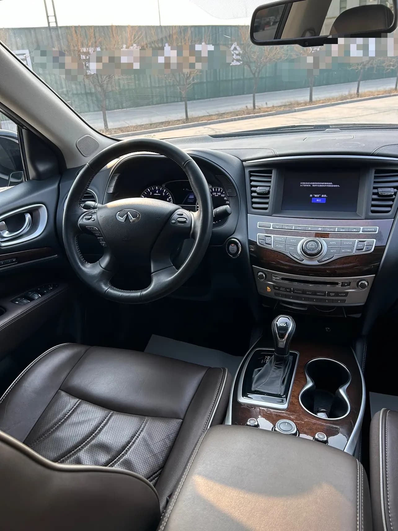 Infiniti QX60 2021 г. 68121 км. — фото 4