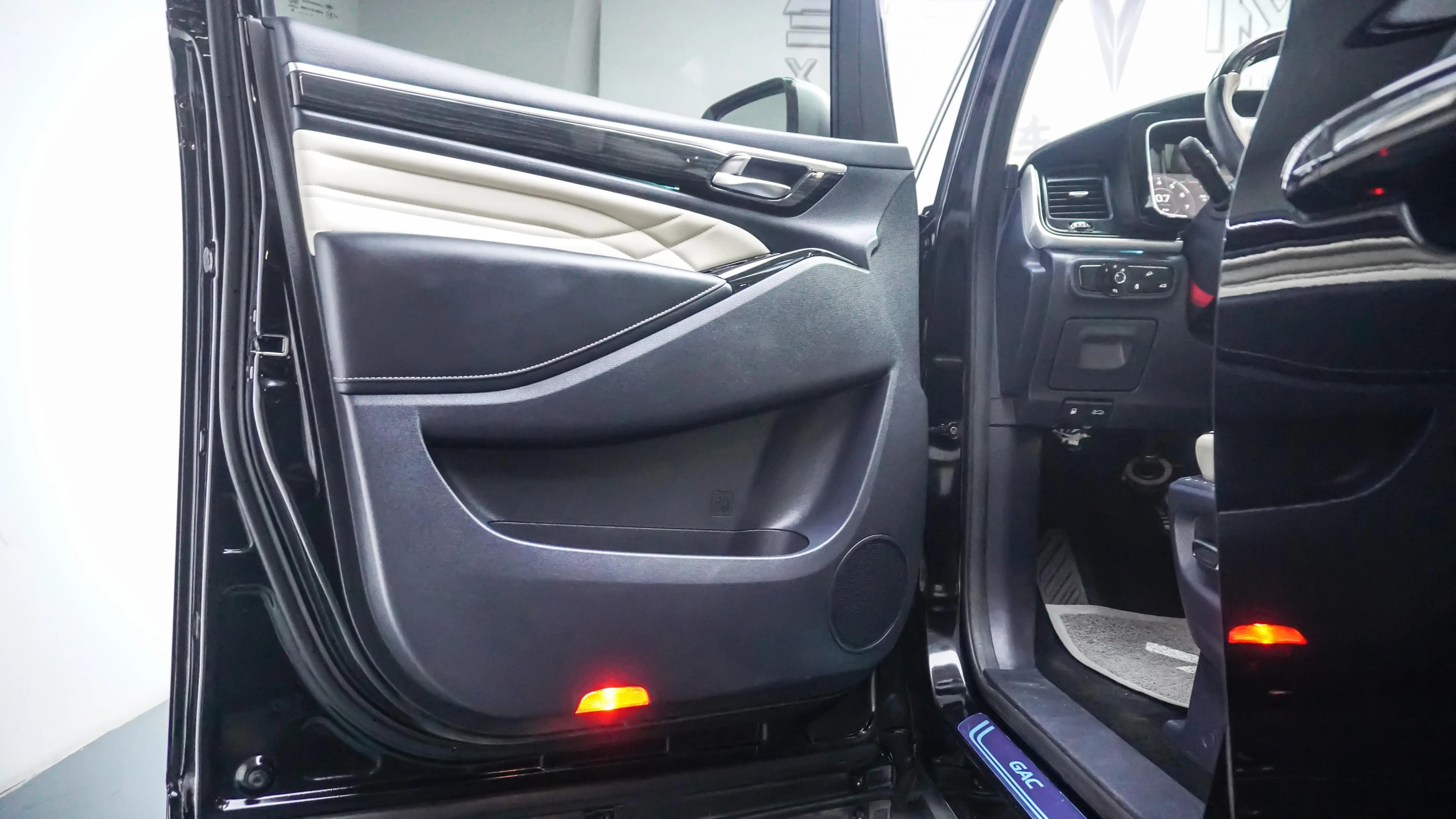 GAC Trumpchi M8 2023 г. 14002 км. — фото 21