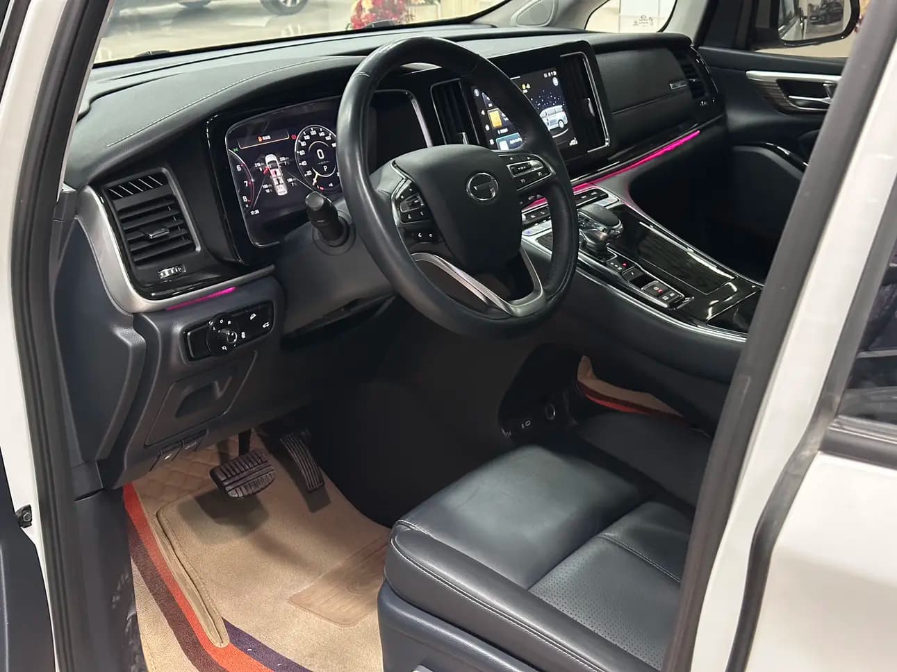 GAC Trumpchi M8 2023 г. 44706 км. — фото 10
