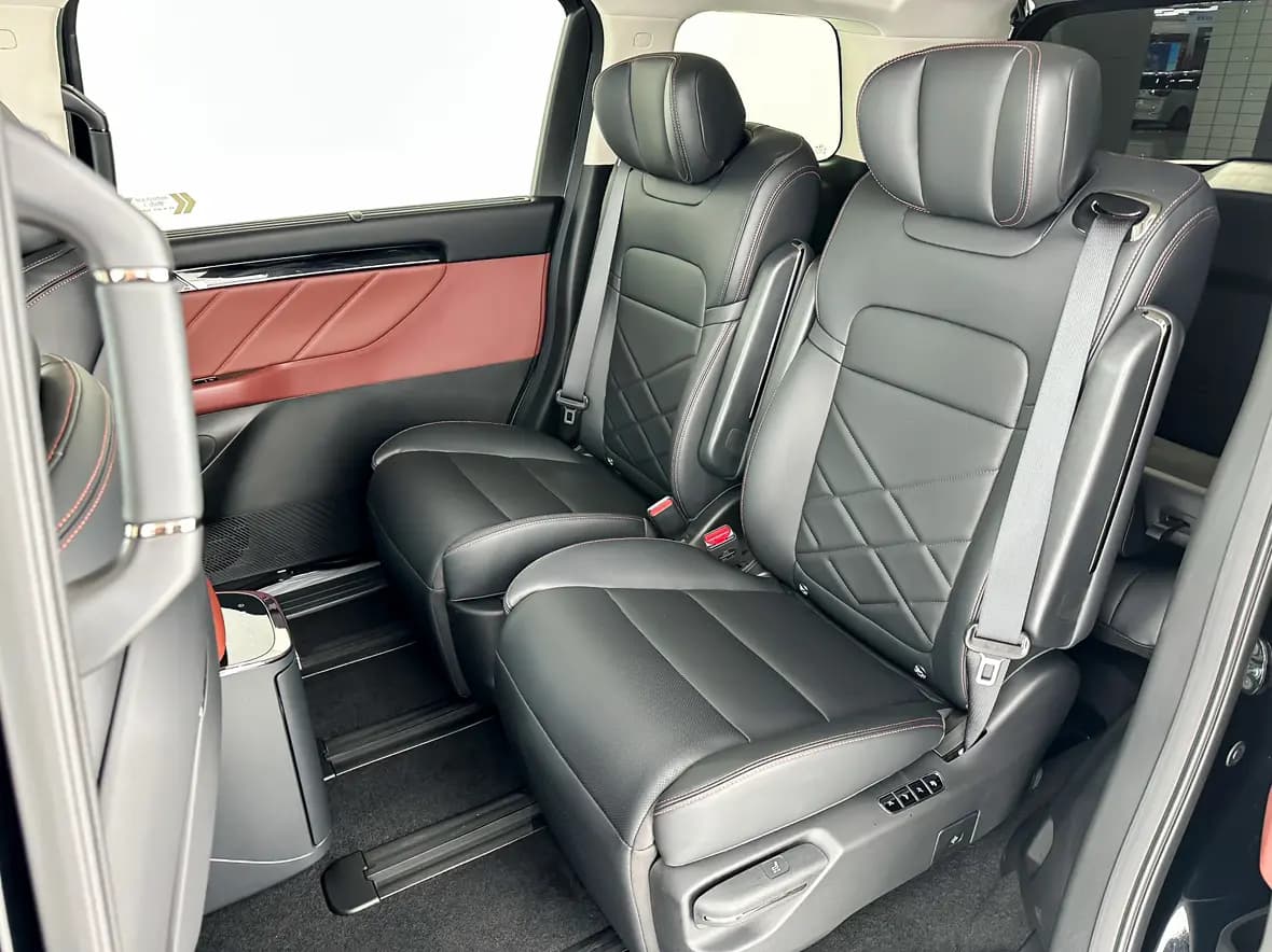 GAC Trumpchi E8 PHEV 2025 г. 13654 км. — фото 17