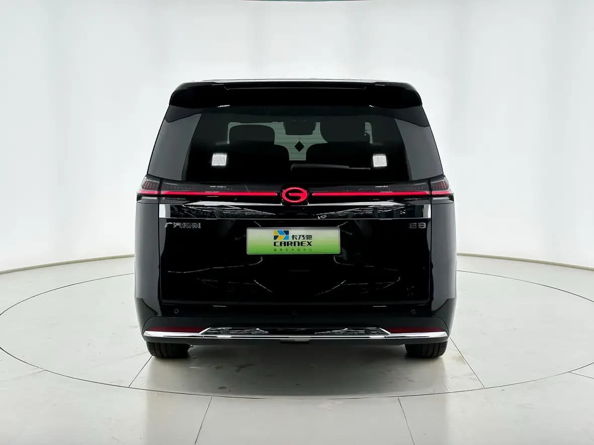 GAC Trumpchi E8 PHEV 2025 г. 13654 км. — фото 3