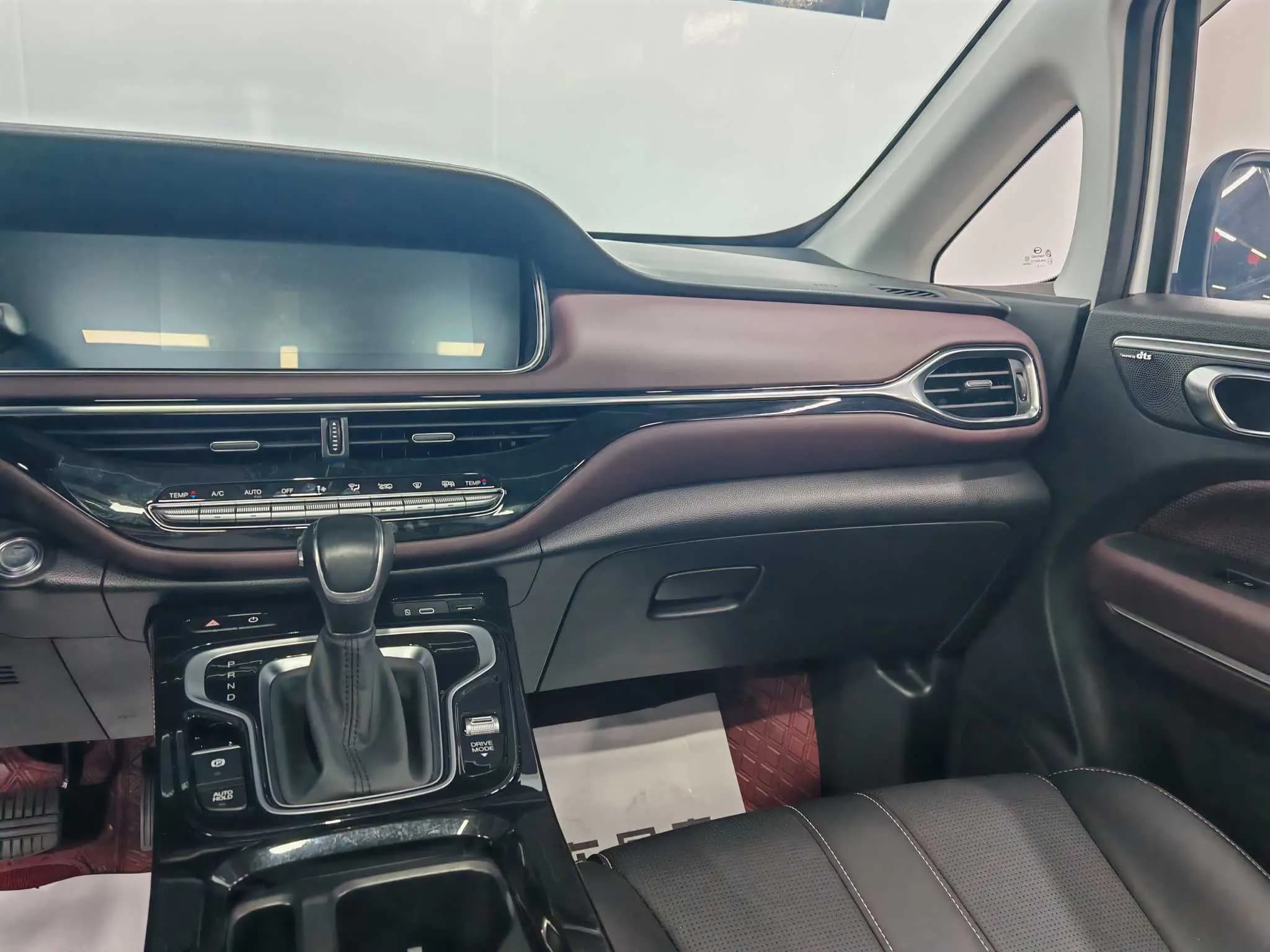 GAC Trumpchi M6 2023 г. 25000 км. — фото 6