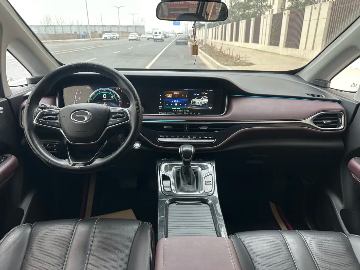 GAC Trumpchi M6 2023 г. 70000 км. — фото 6
